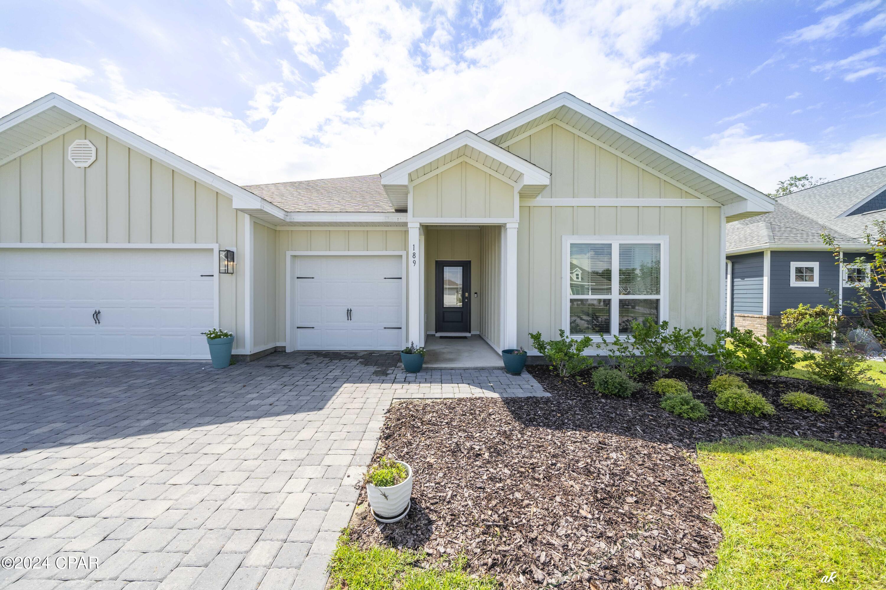 [No Recorded Subdiv] - Residential Lease