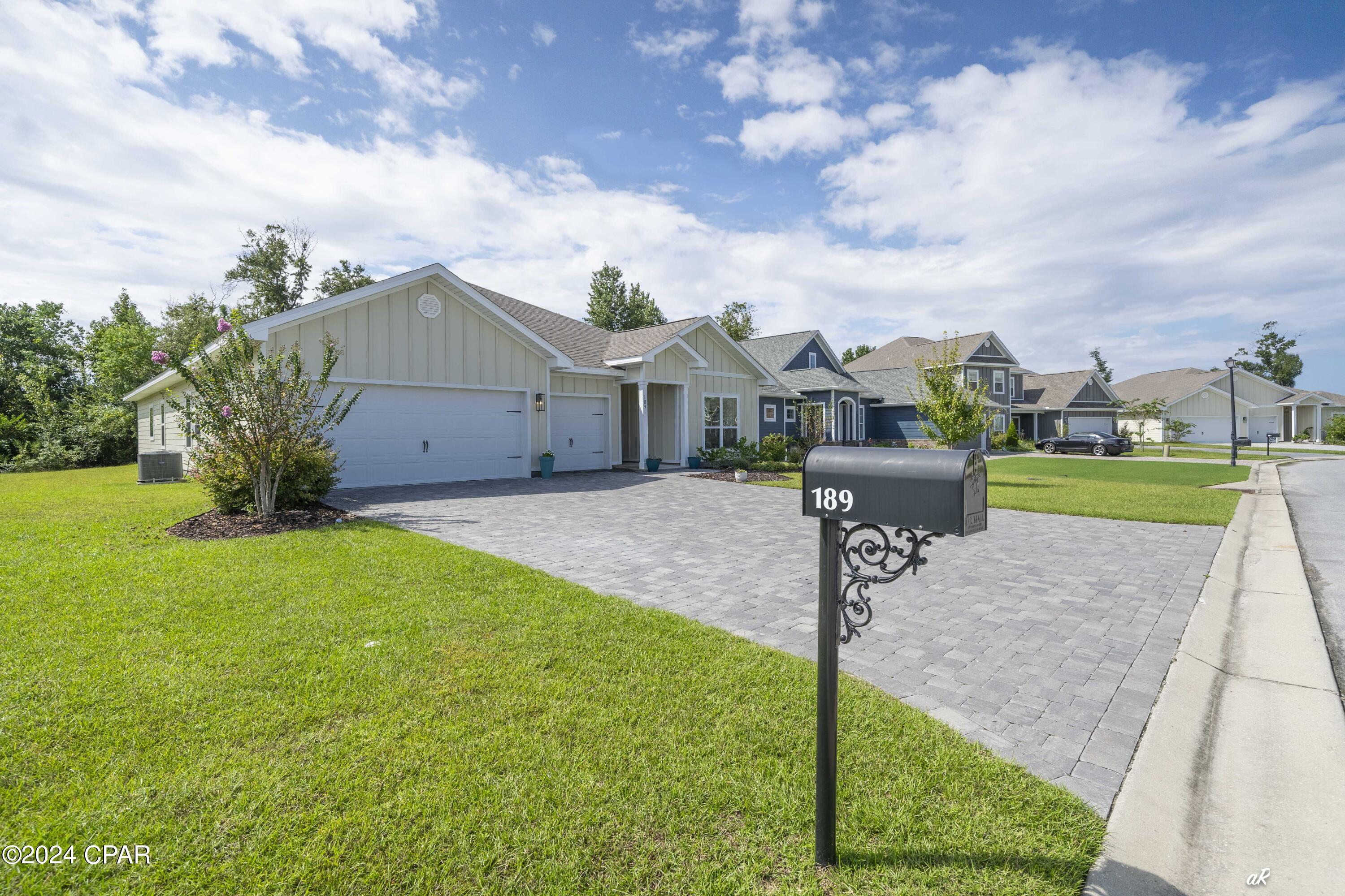 [No Recorded Subdiv] - Residential Lease