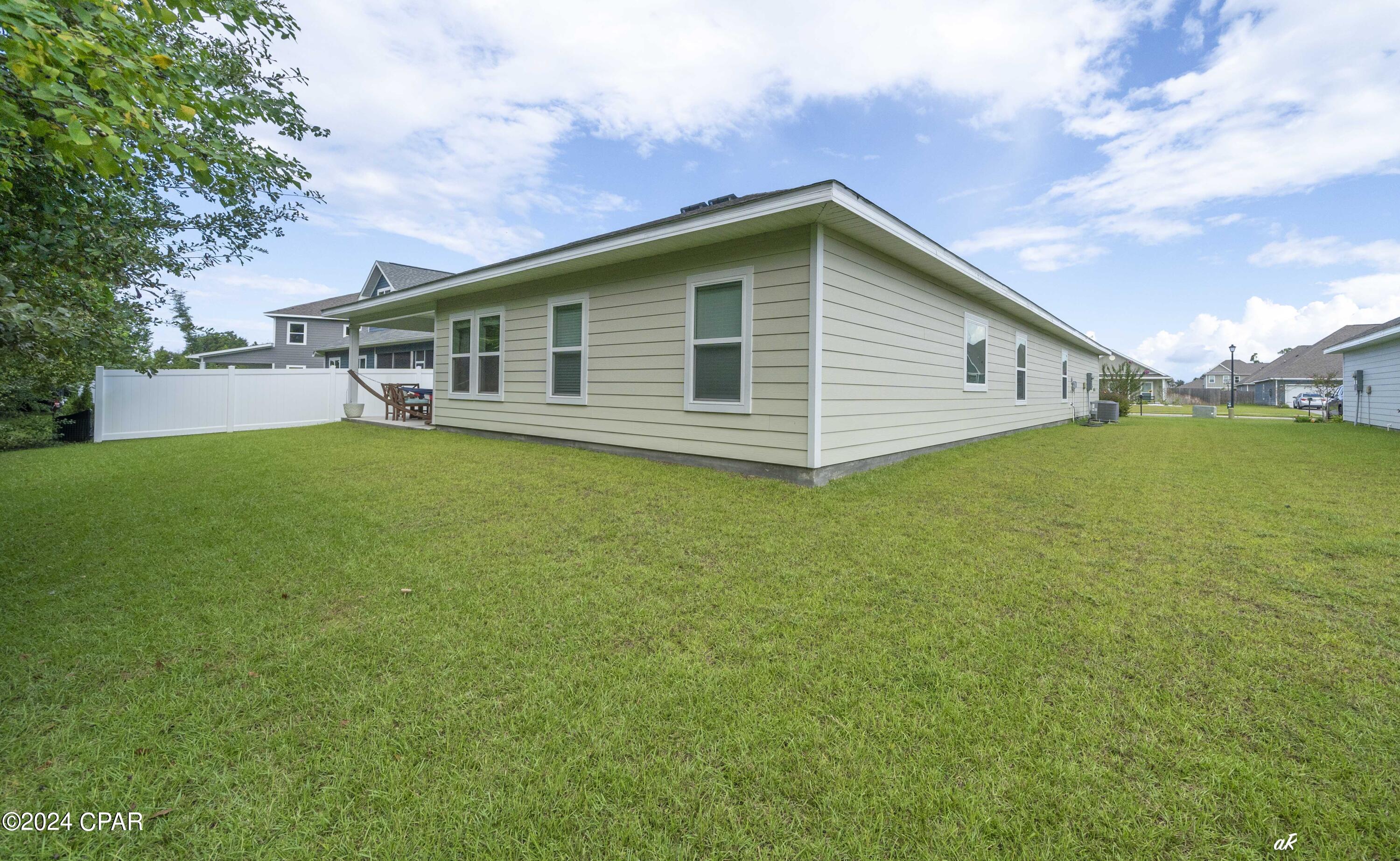 [No Recorded Subdiv] - Residential Lease