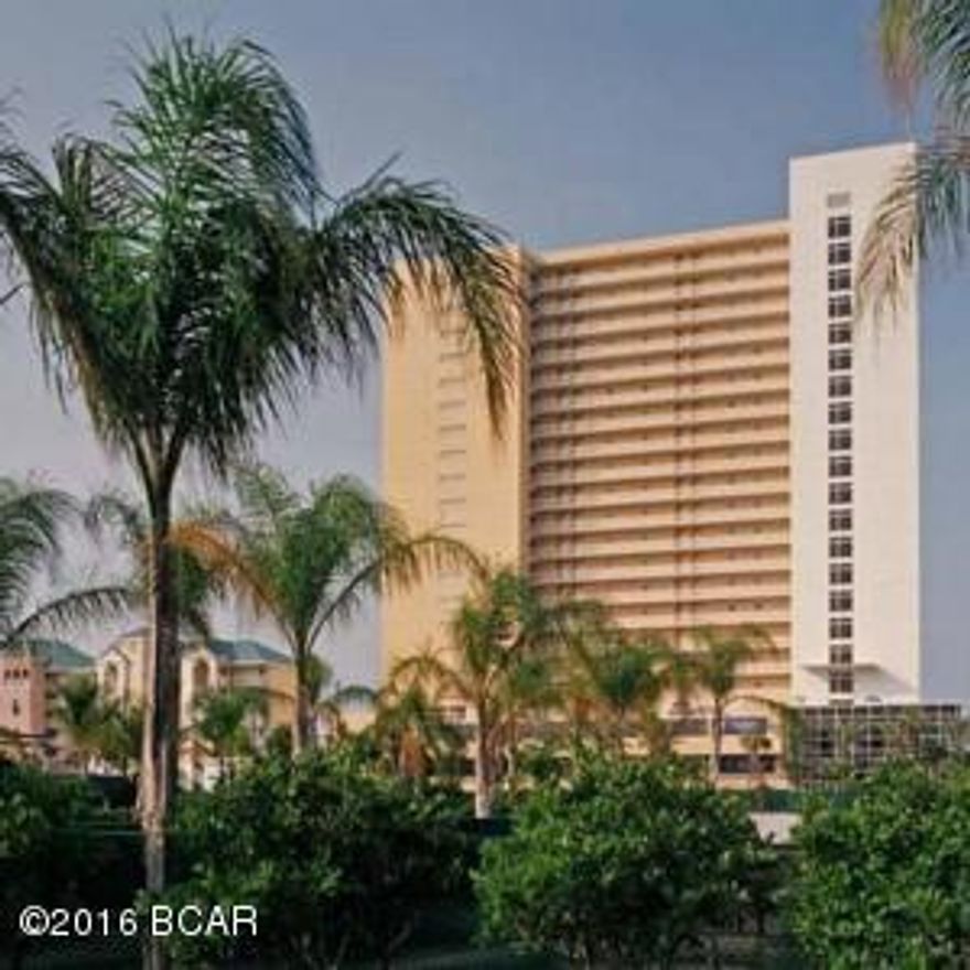 BY FAR THE BEST PRICE IN THE REEF...Don't miss this fine opportunity for Ownership of LOW, LOW two bedroom

unit...unit is actually about 50 feet above beach level-- allowing for 4 floors of parking below. PLEASE NOTE: LIVING AREA JUST REPAINTED AND BEAUTIFUL NEW SOFA BED [COMMERCIAL GRADE, HIGH END] WITH MATCHING BUCKET SWIVEL CHAIRS ADDED, NEW DINING TABLE [NEATEST THING GOING] AND NEW BAR STOOLS.