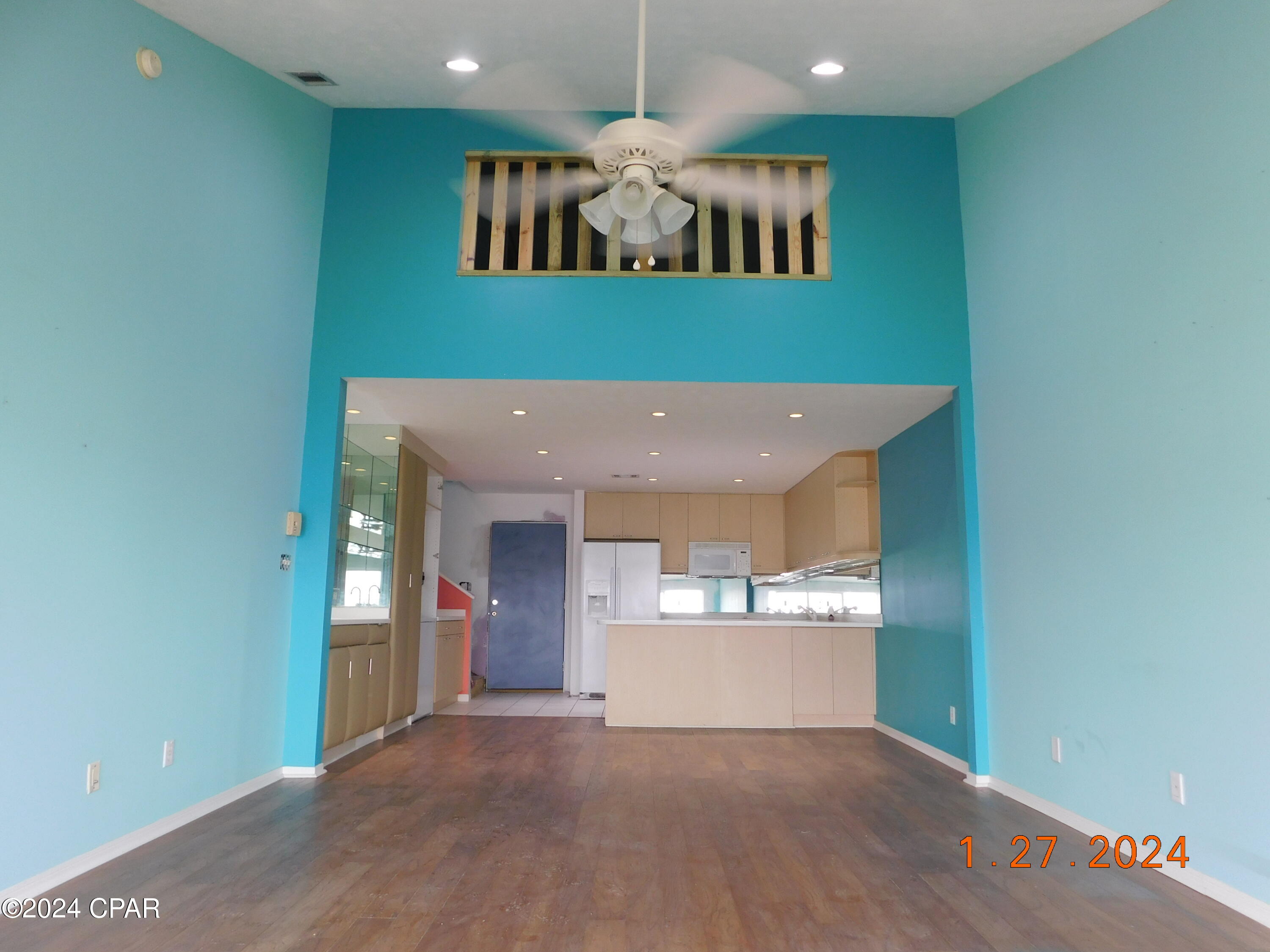 Bay Point Harbour Villas - Residential