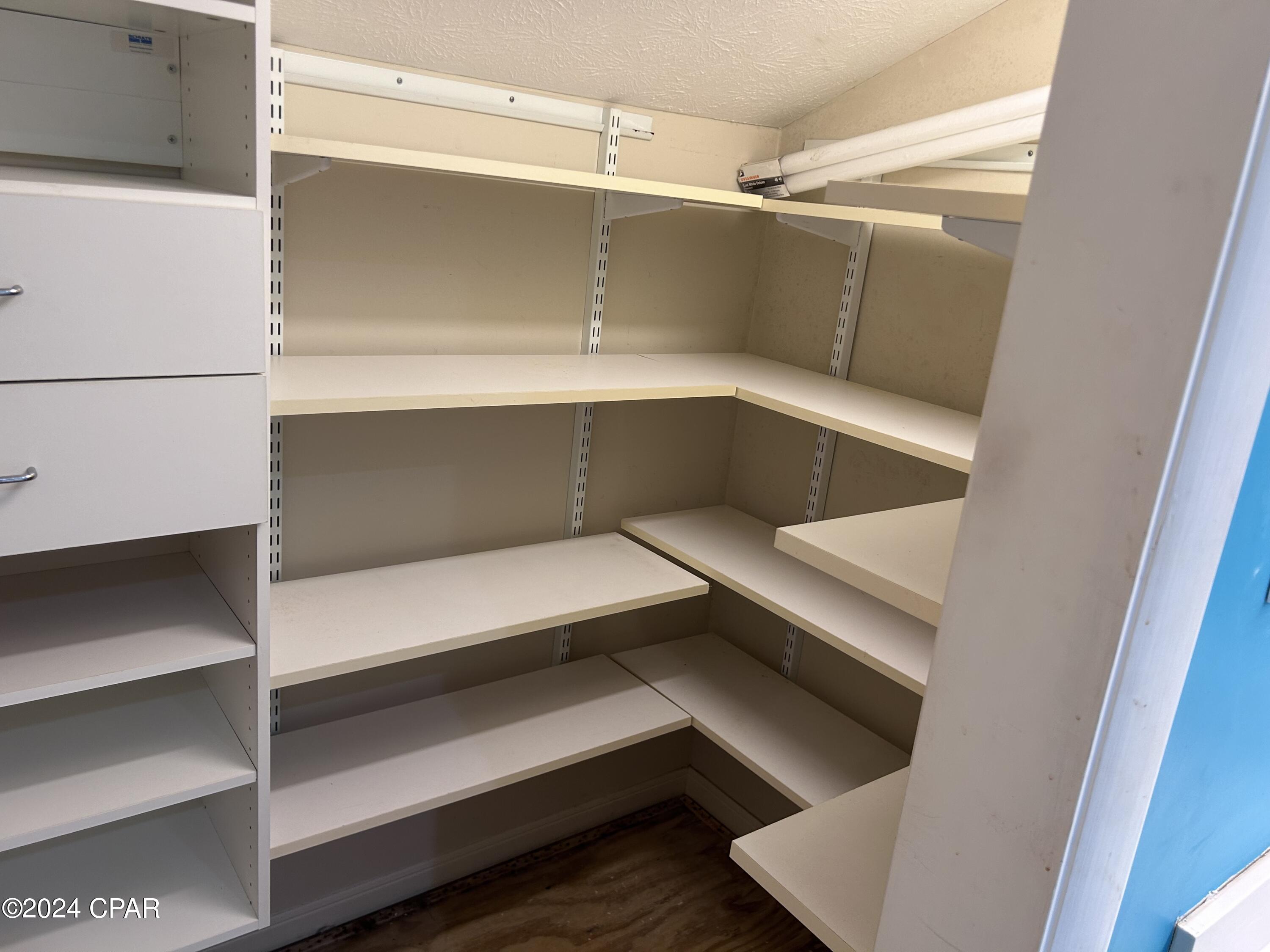 Bay Point Harbour Villas - Residential