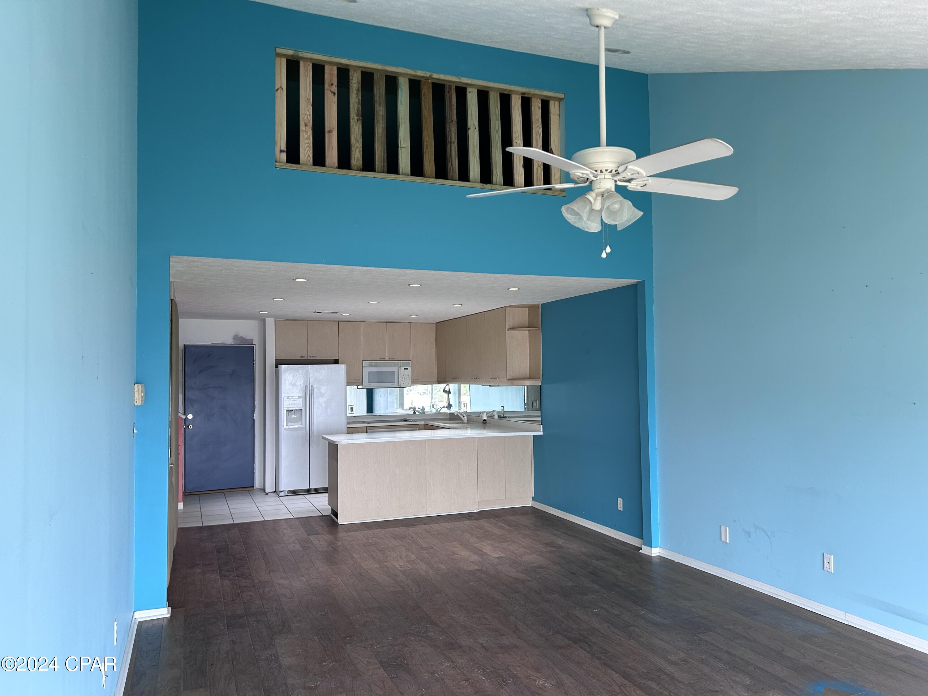 Bay Point Harbour Villas - Residential