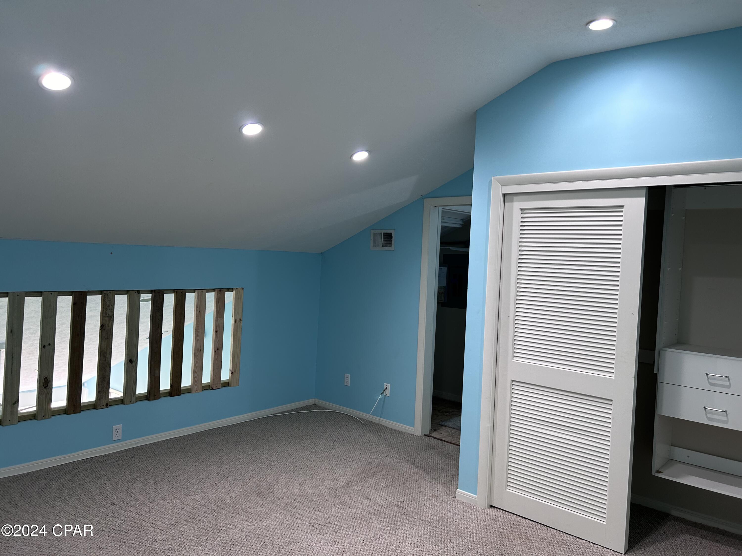 Bay Point Harbour Villas - Residential