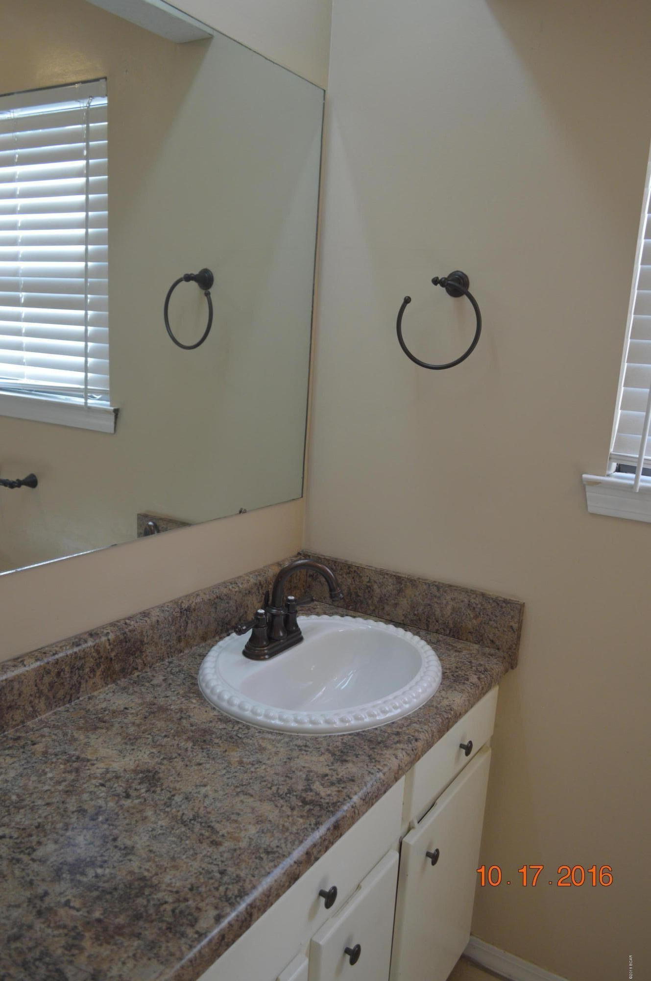 E.L. Wood - Residential Lease