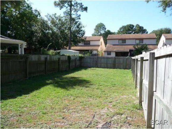 E.L. Wood - Residential Lease