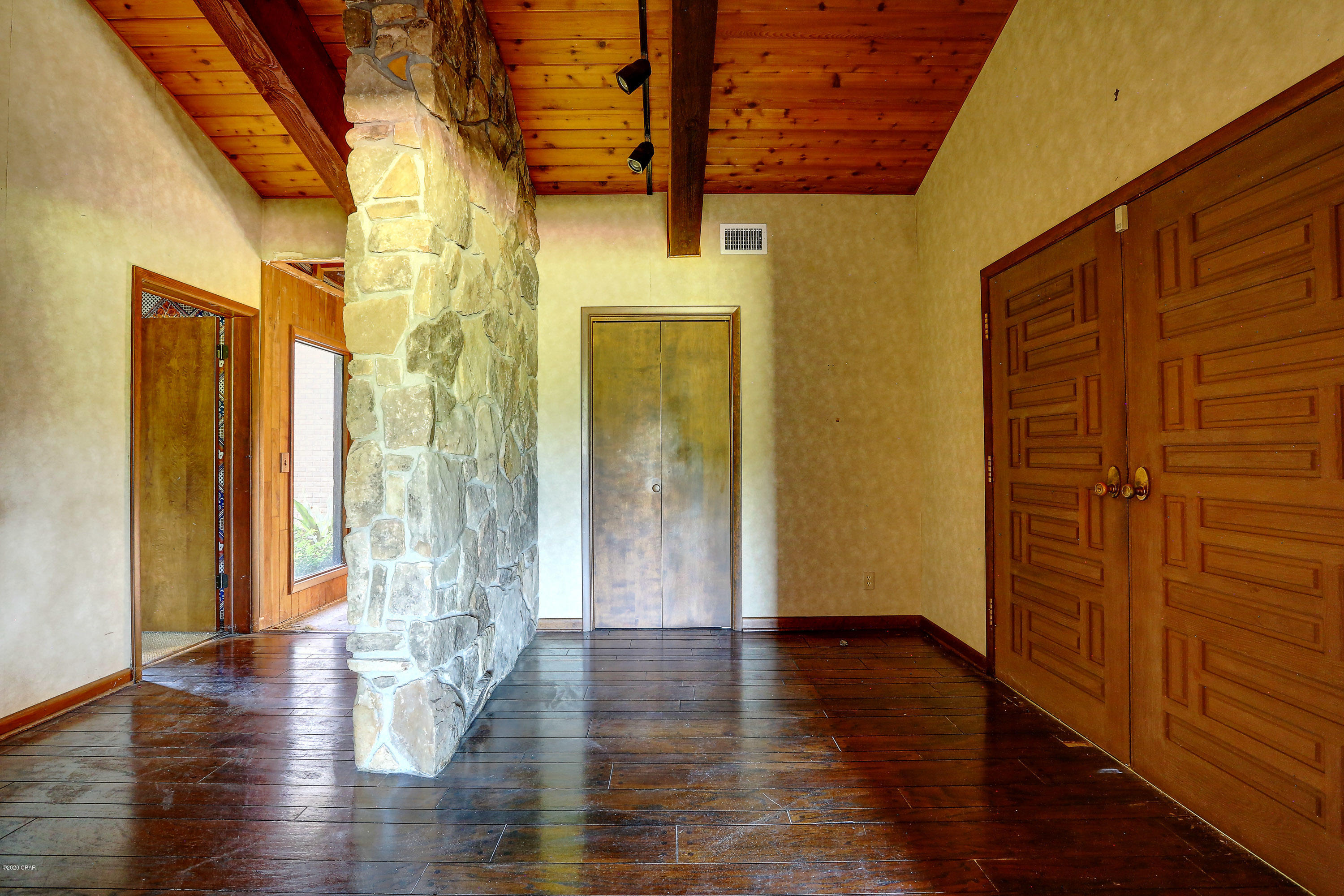 Kings Point - Residential