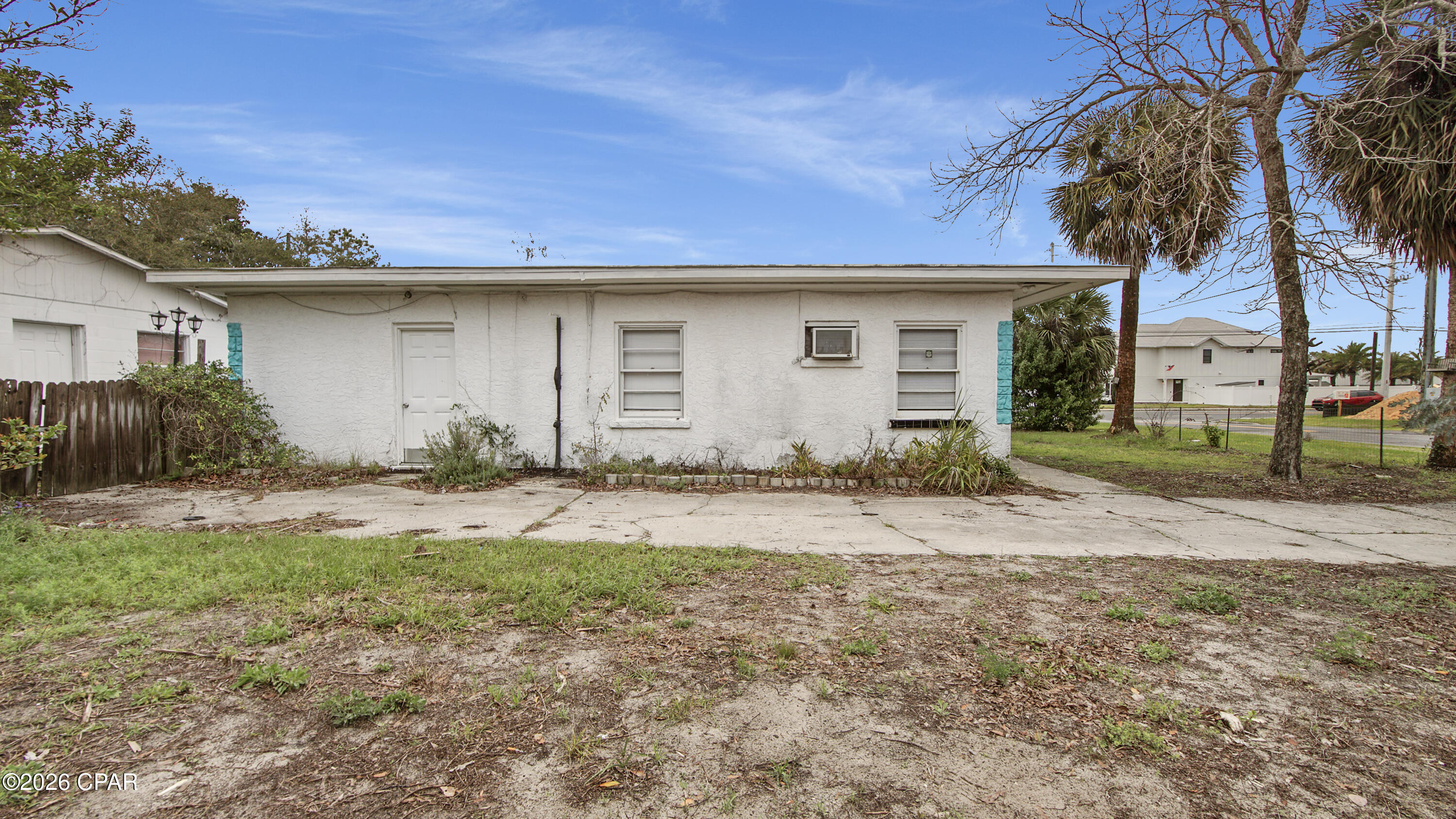 Hutchison's 1st To Bahama Bch - Commercial Sale