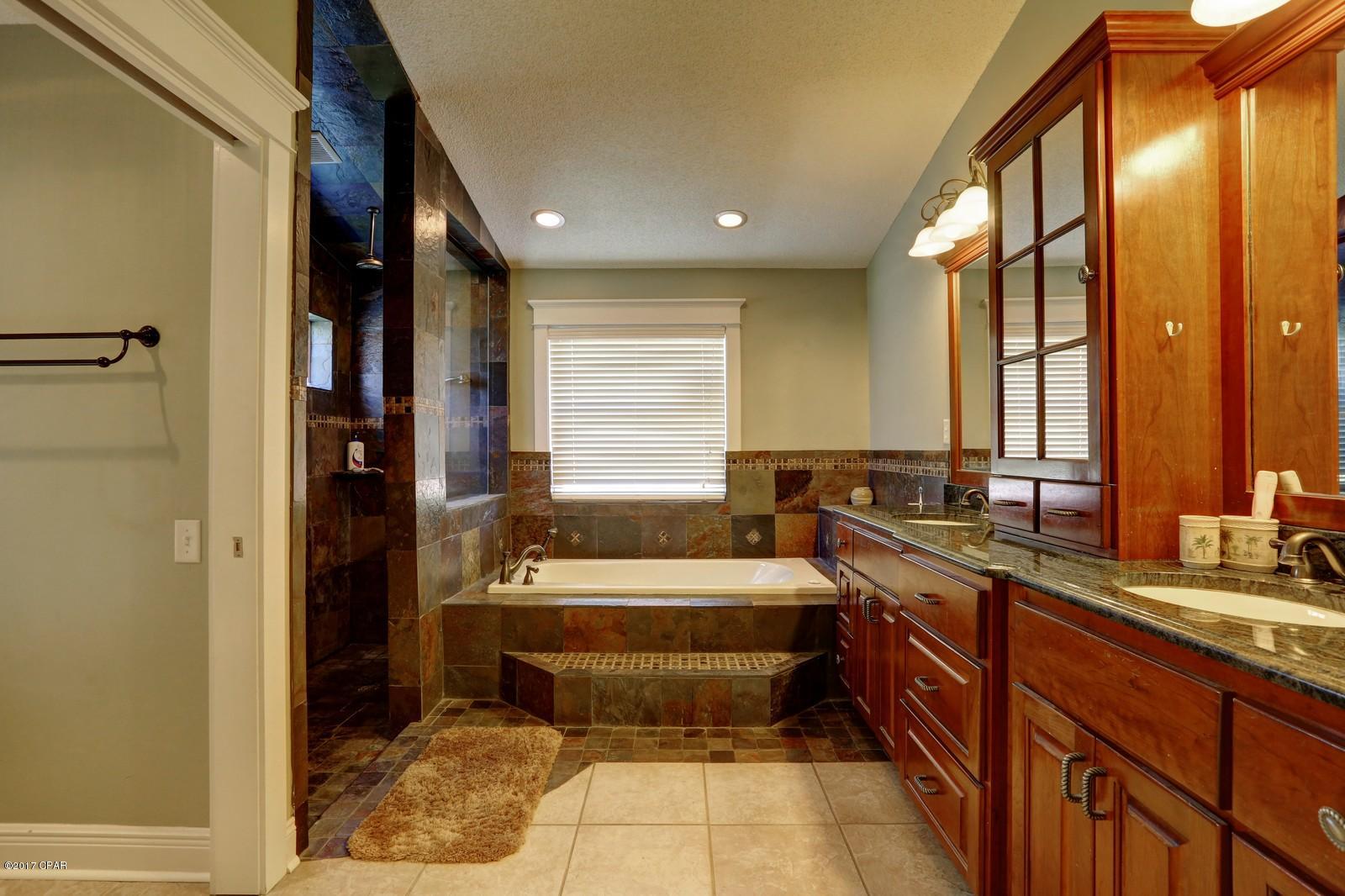 Grand View - Residential