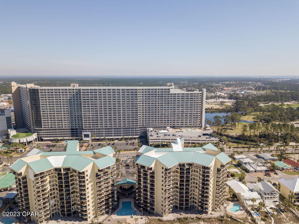 Laketown Wharf - Residential