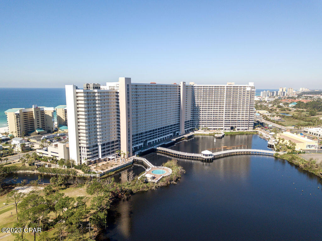 Laketown Wharf - Residential