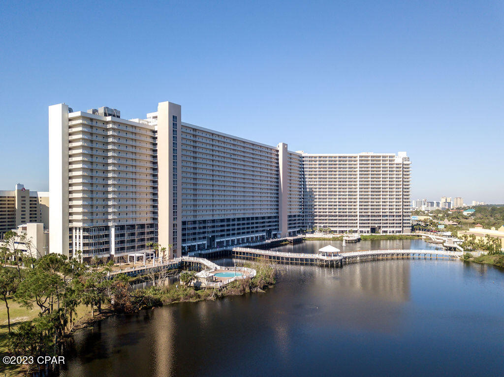 Laketown Wharf - Residential