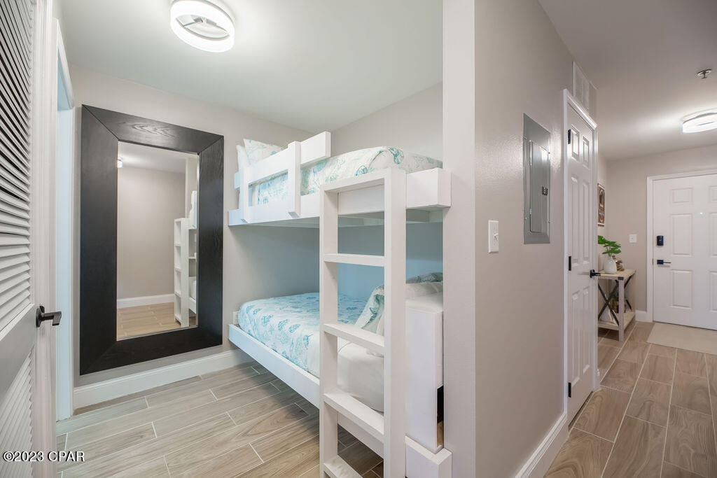 Laketown Wharf - Residential