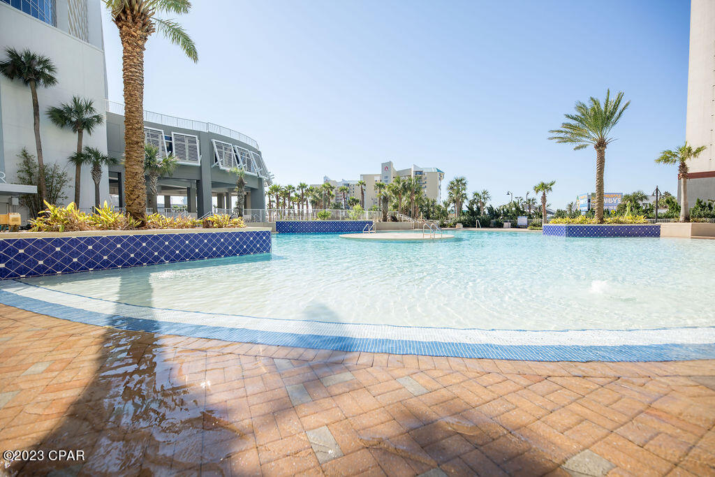 Laketown Wharf - Residential