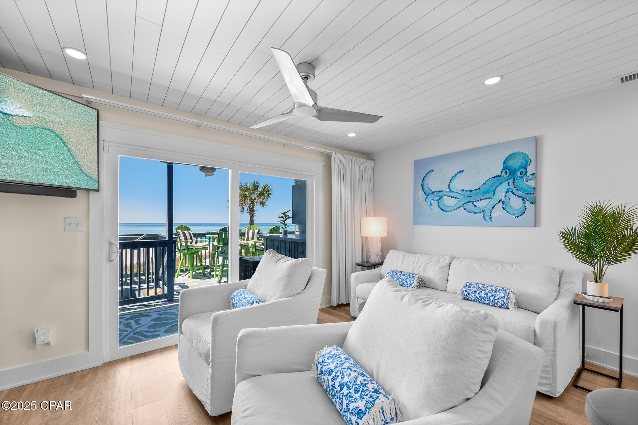 Seagull Beach - Residential