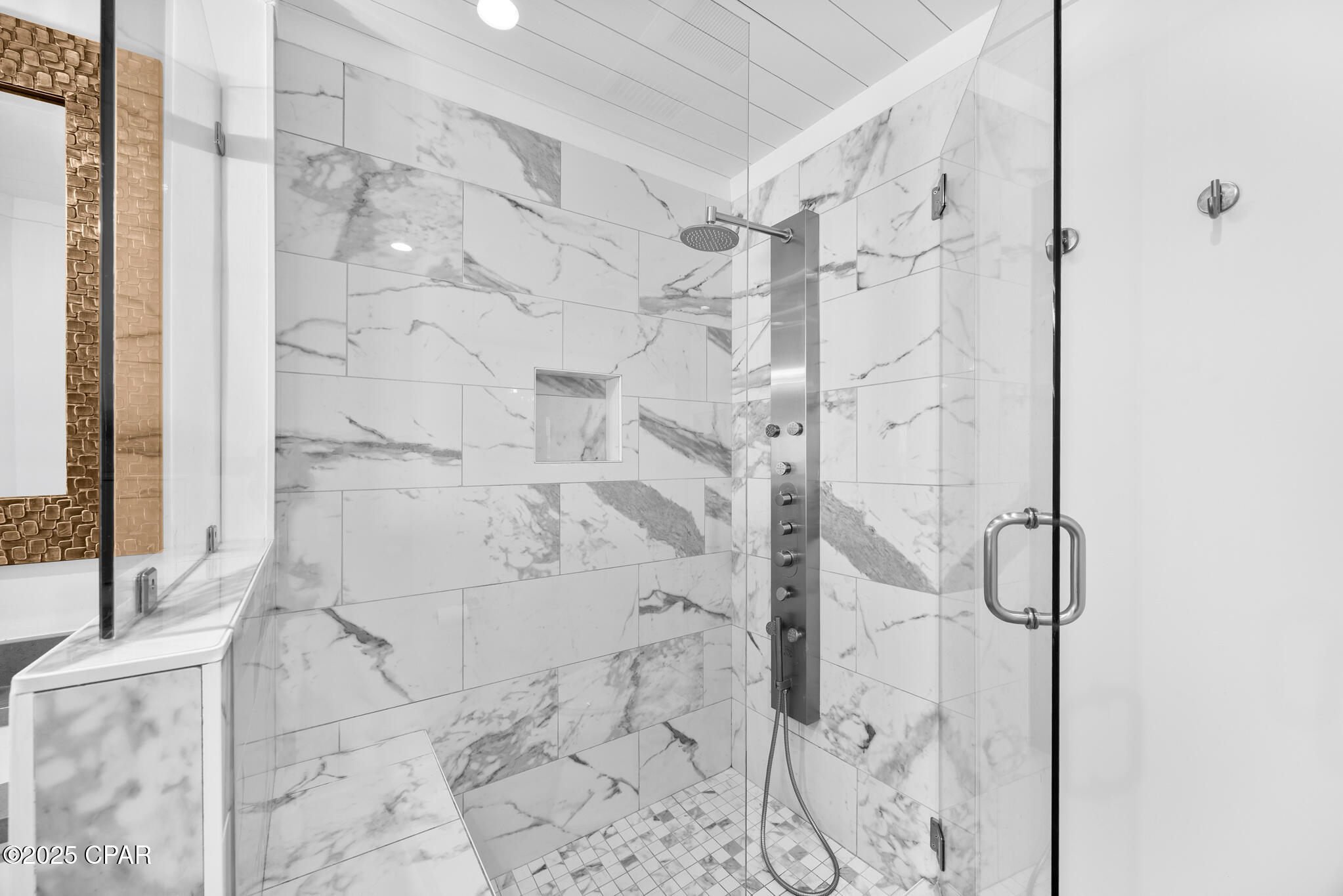 Seagull Beach - Residential