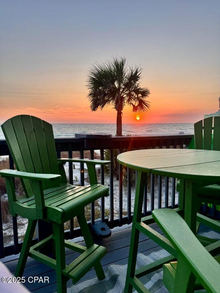 Seagull Beach - Residential