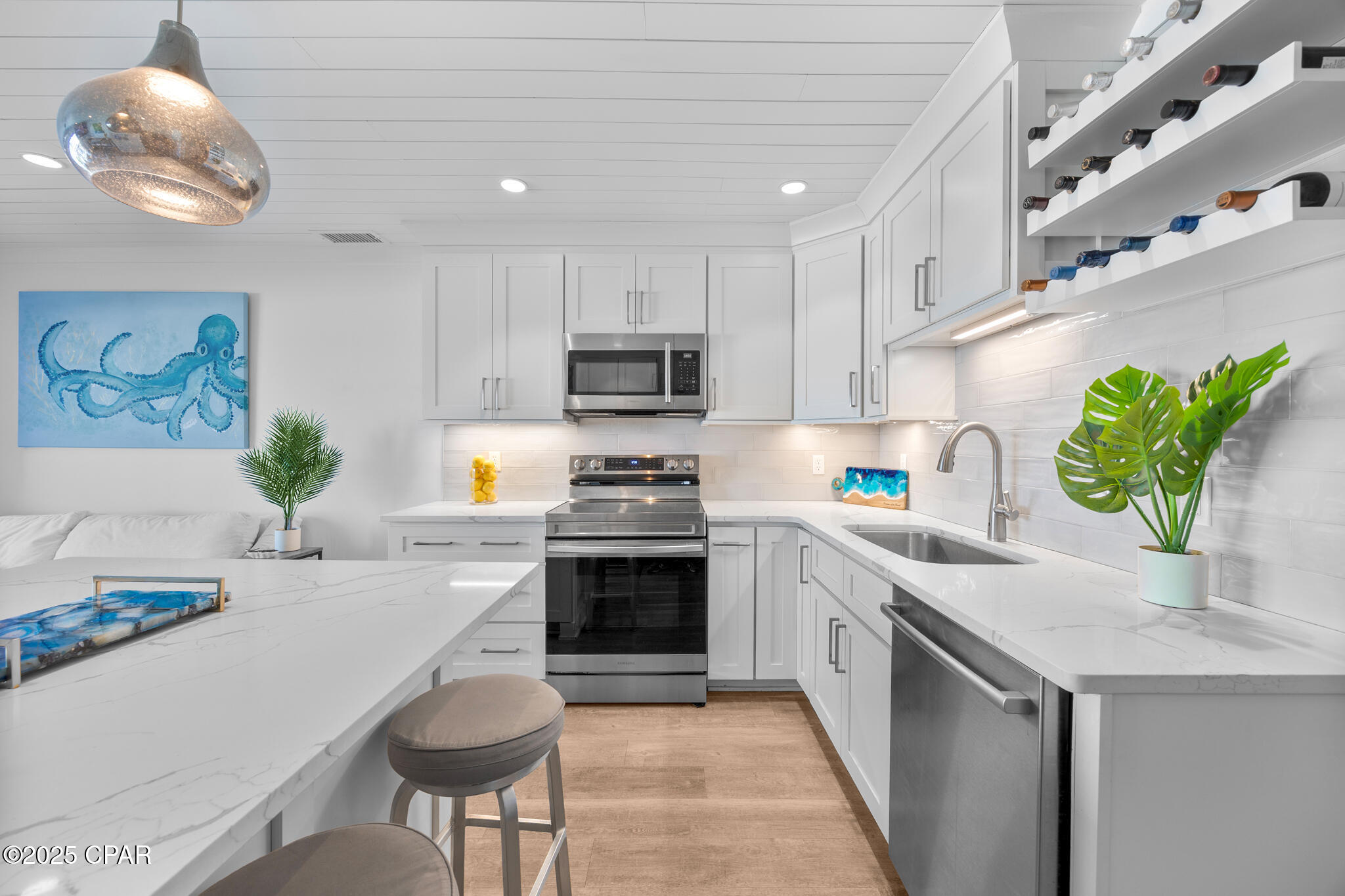 Seagull Beach - Residential