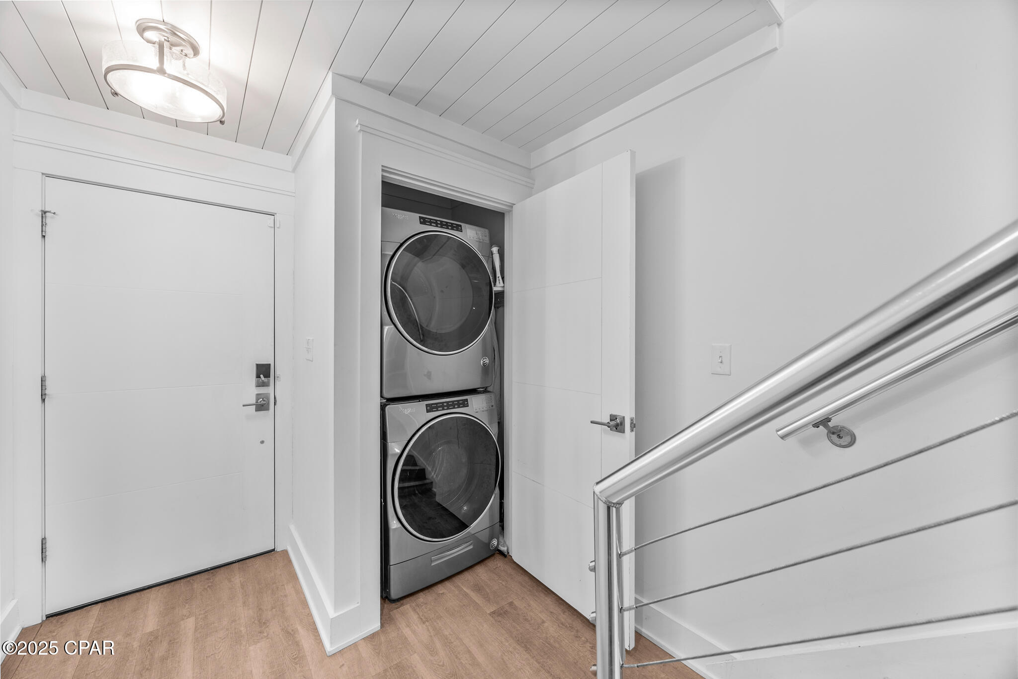 Seagull Beach - Residential