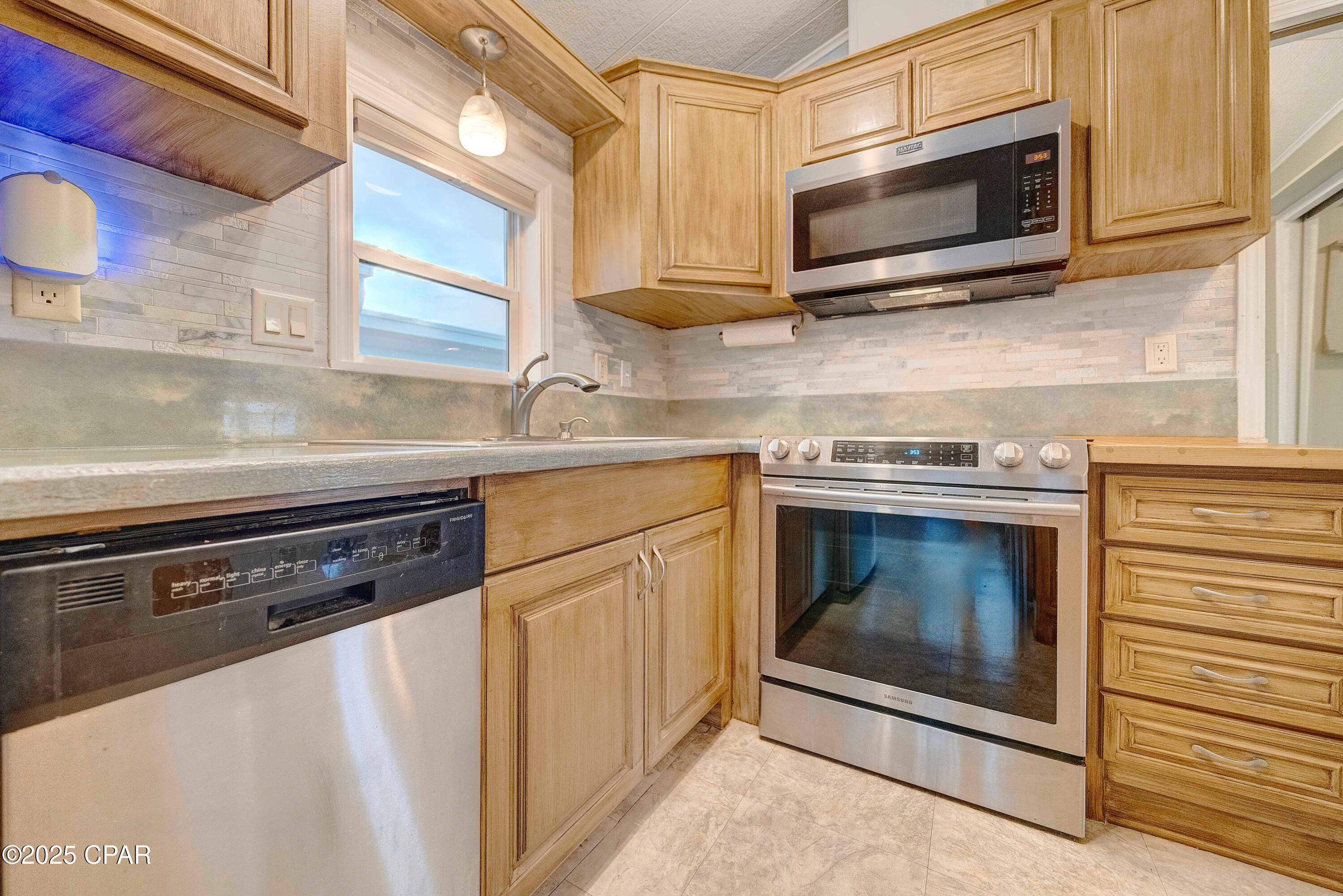 Emerald Pointe Resort - Residential