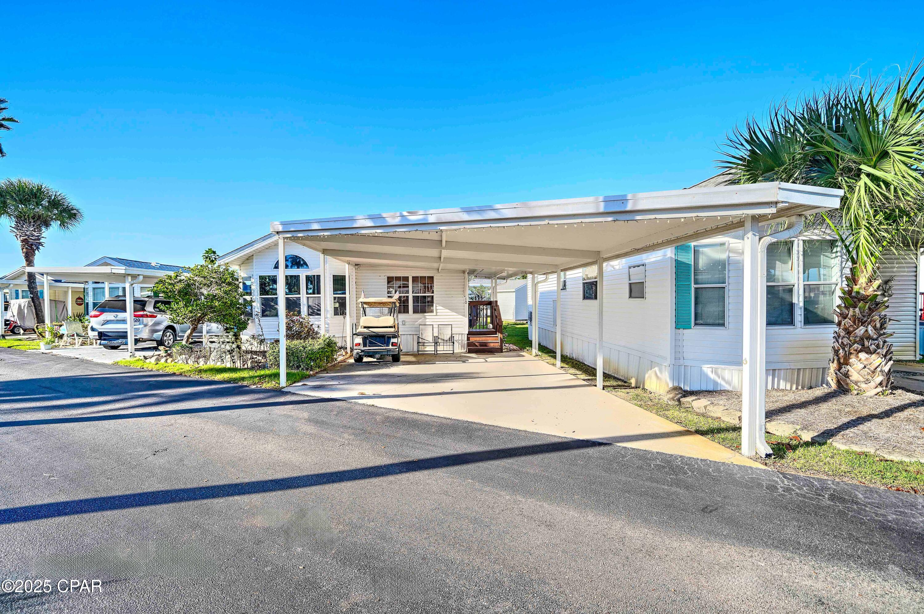 Emerald Pointe Resort - Residential