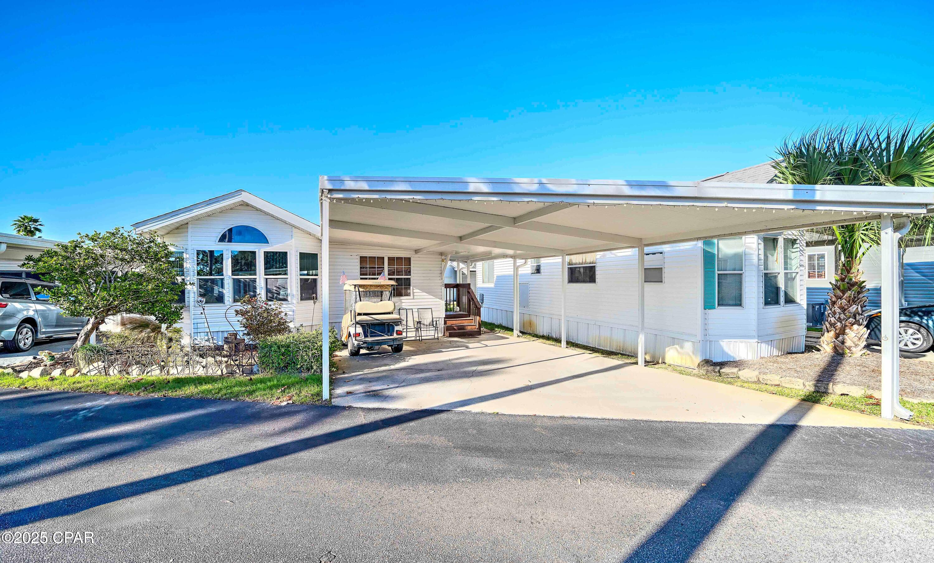 Emerald Pointe Resort - Residential