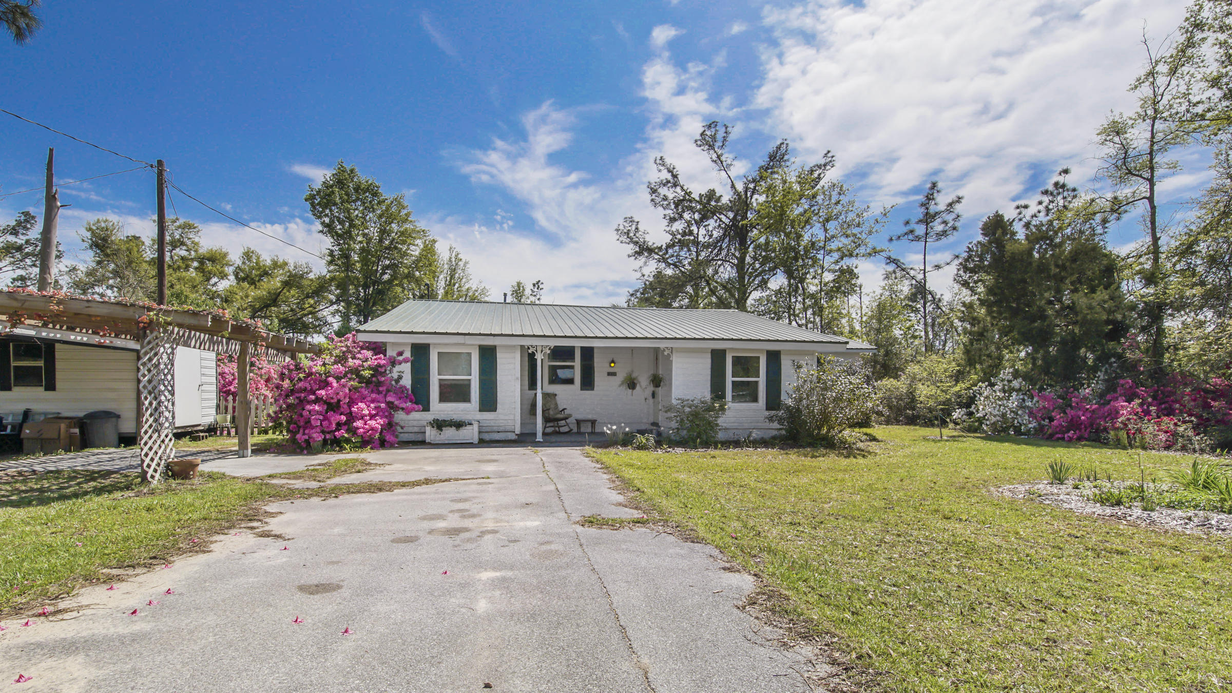 [No Recorded Subdiv] - Residential