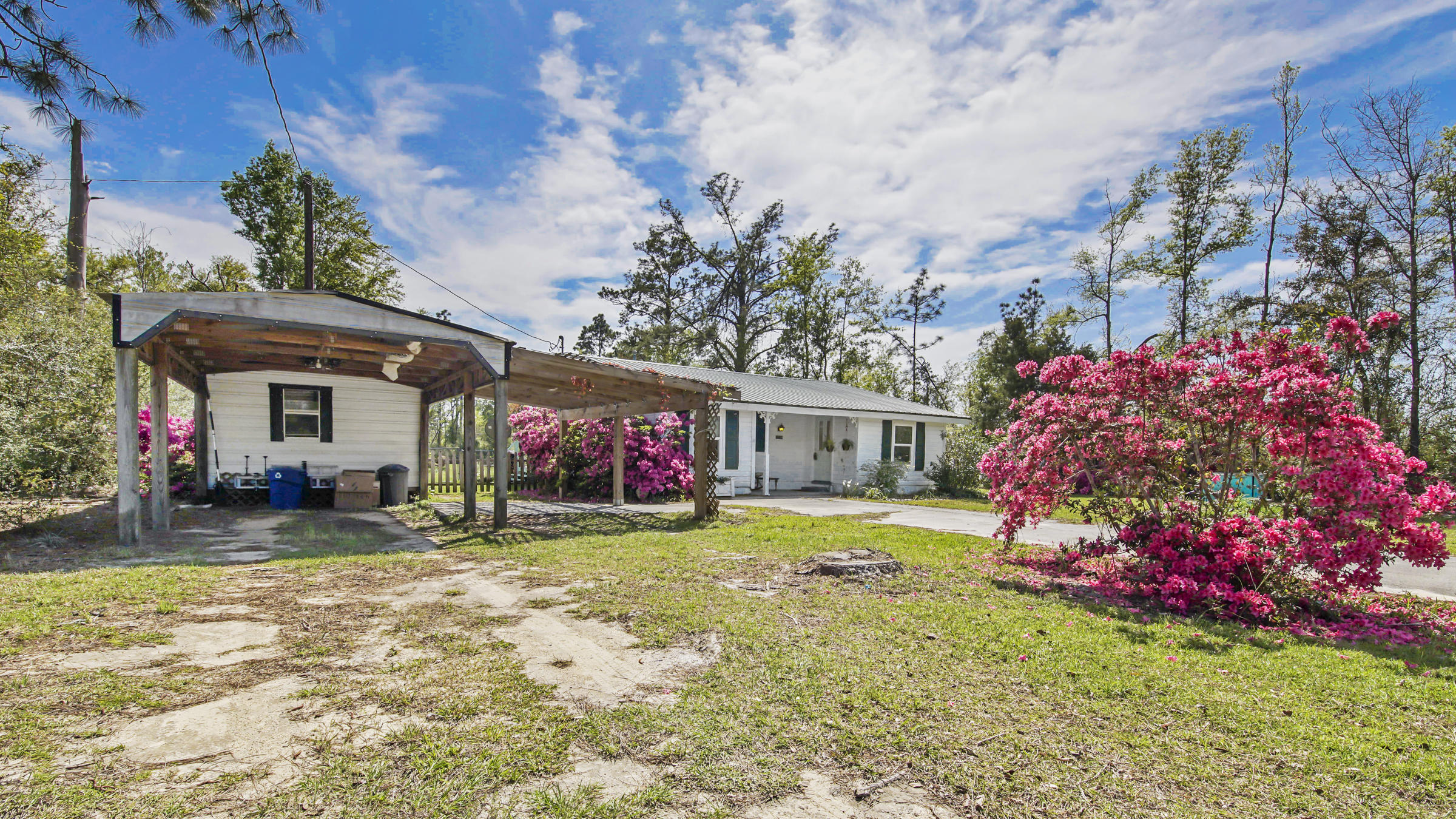 [No Recorded Subdiv] - Residential