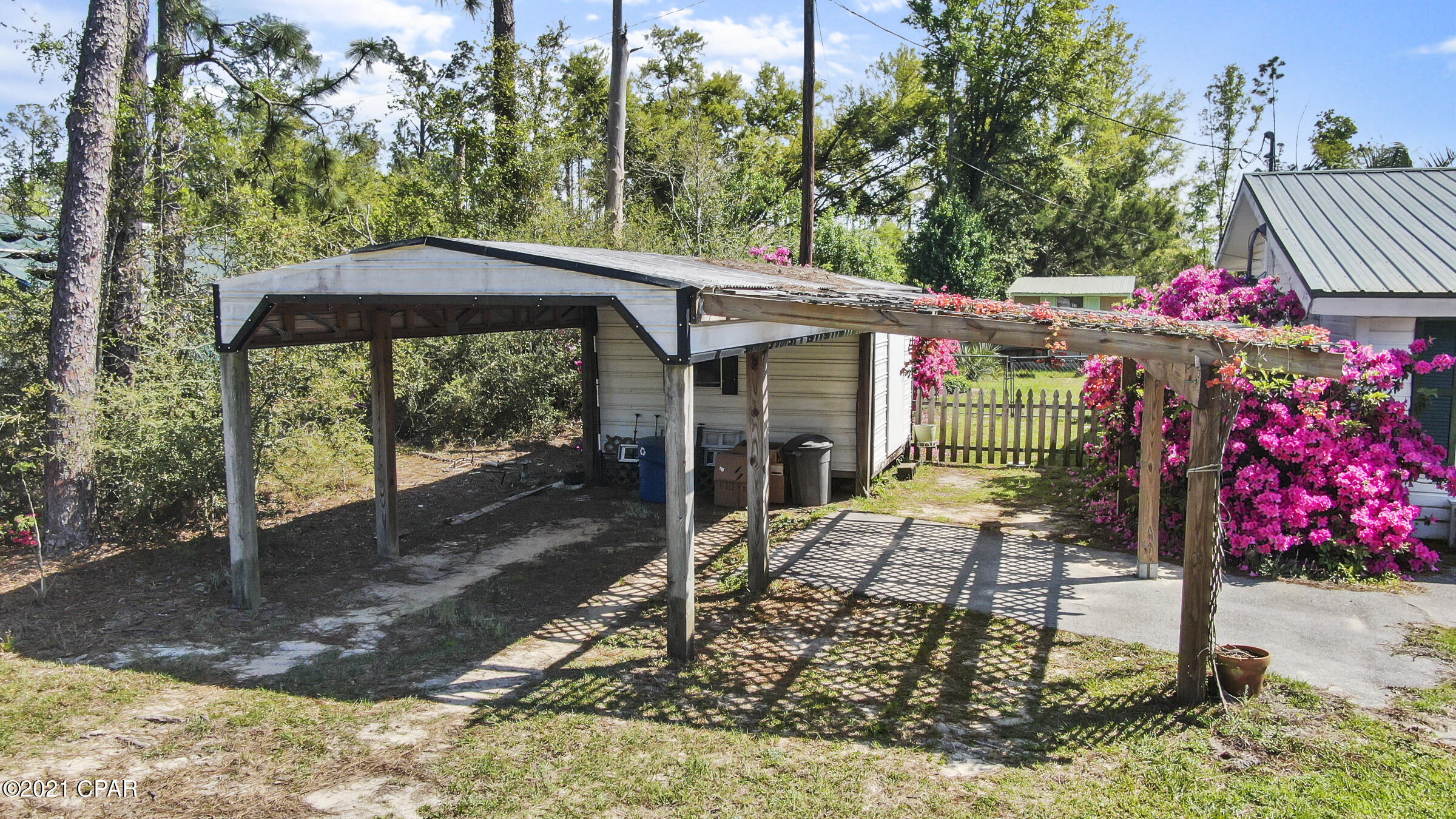 [No Recorded Subdiv] - Residential