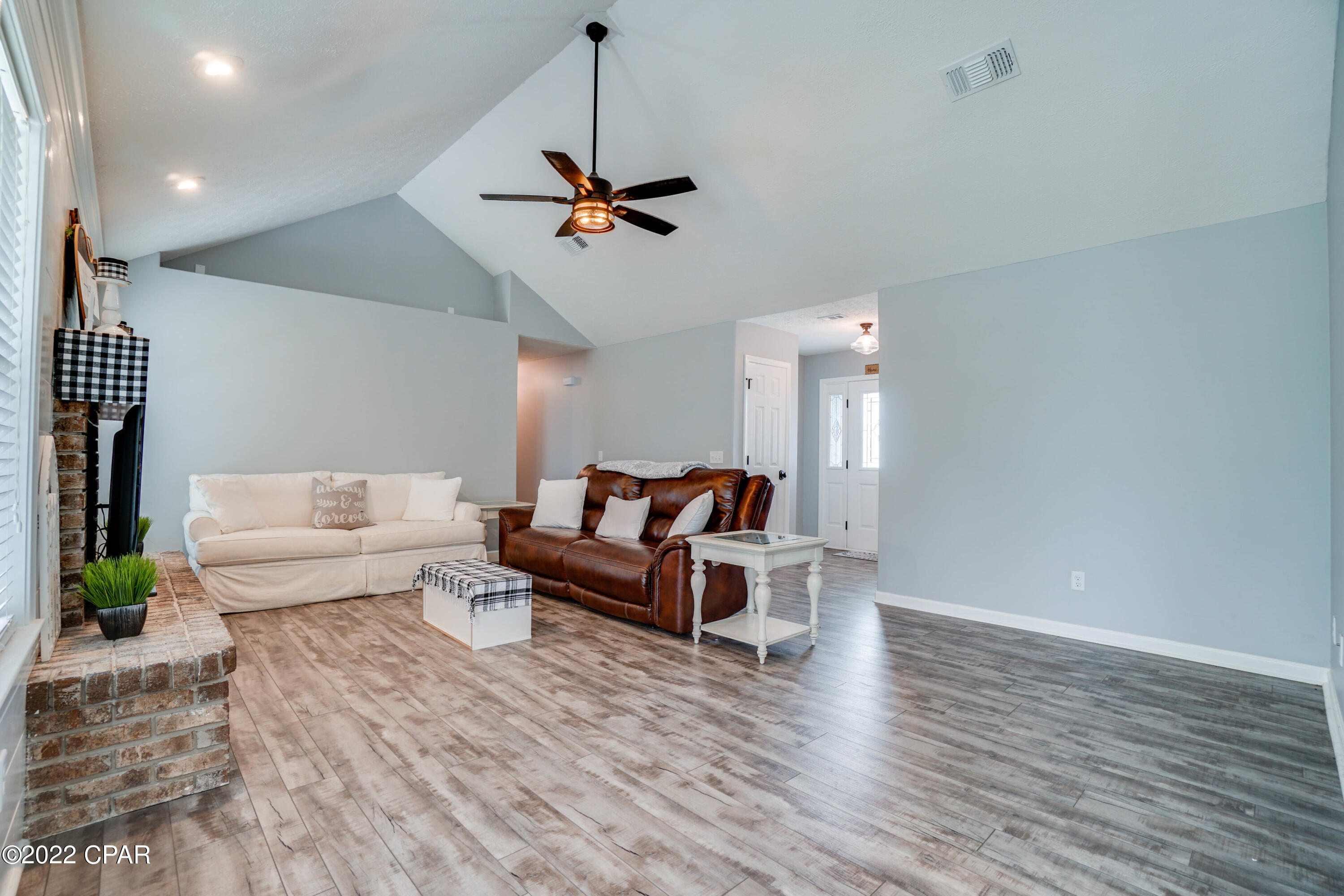 Indian Bluff Estates Unit 1 - Residential