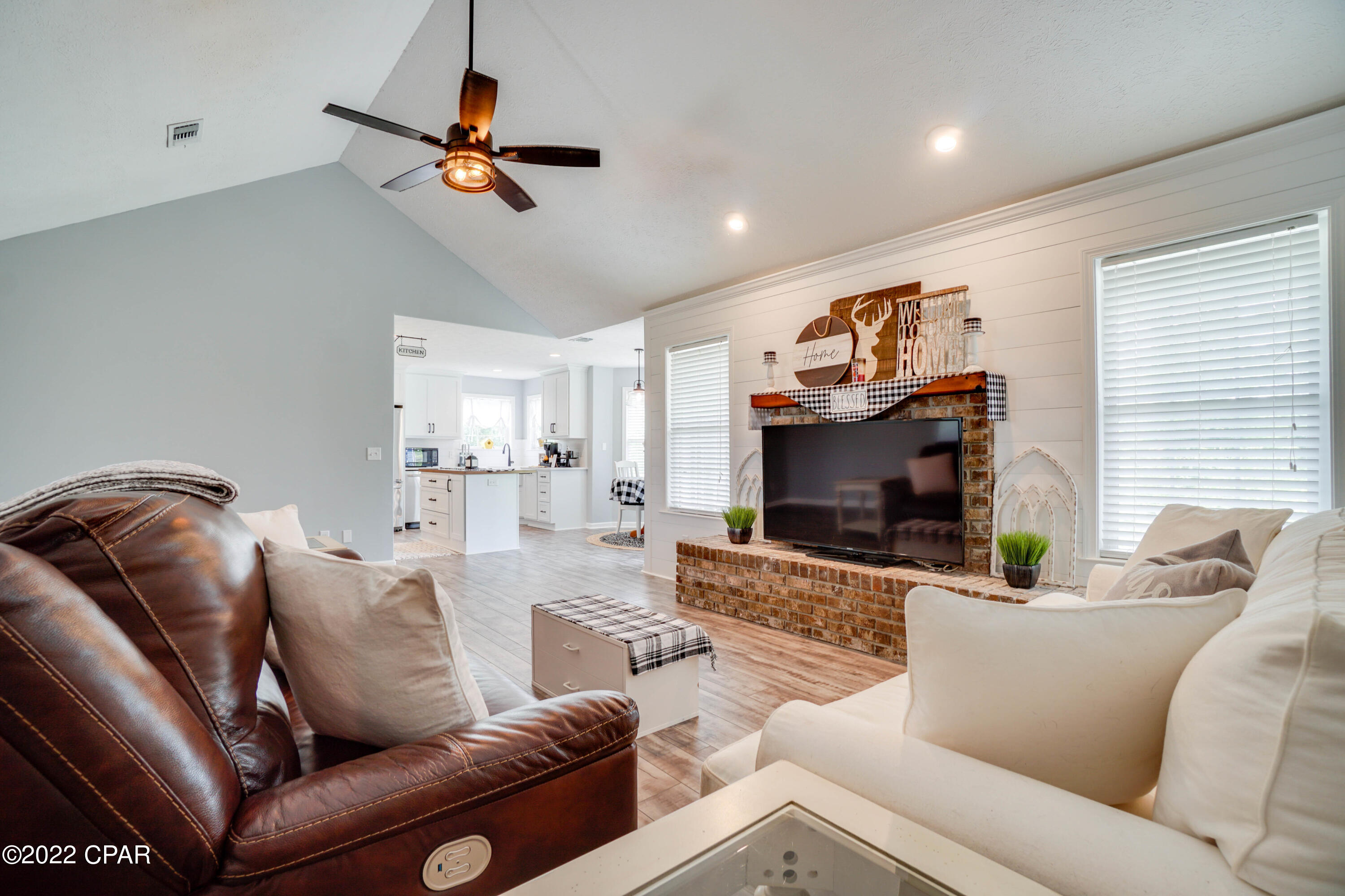 Indian Bluff Estates Unit 1 - Residential