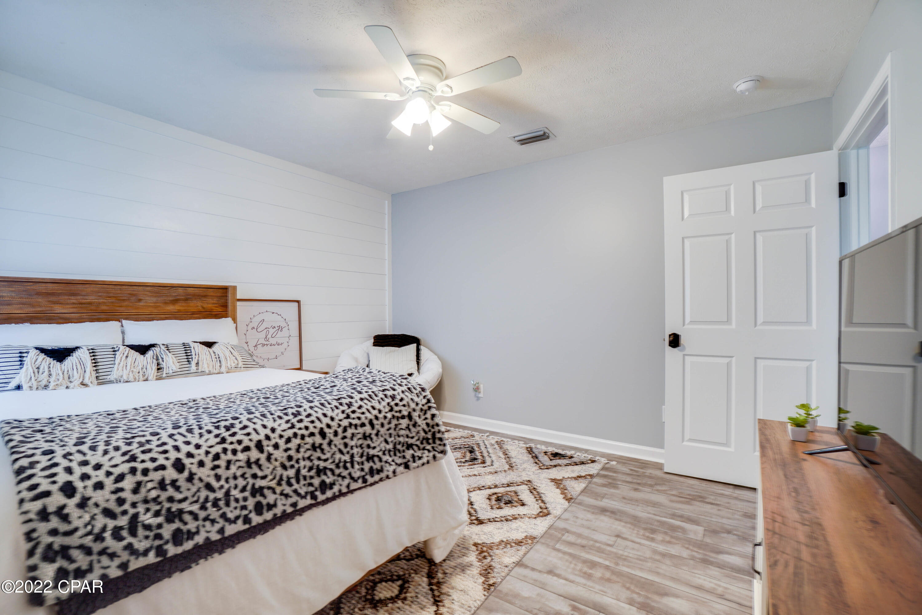 Indian Bluff Estates Unit 1 - Residential