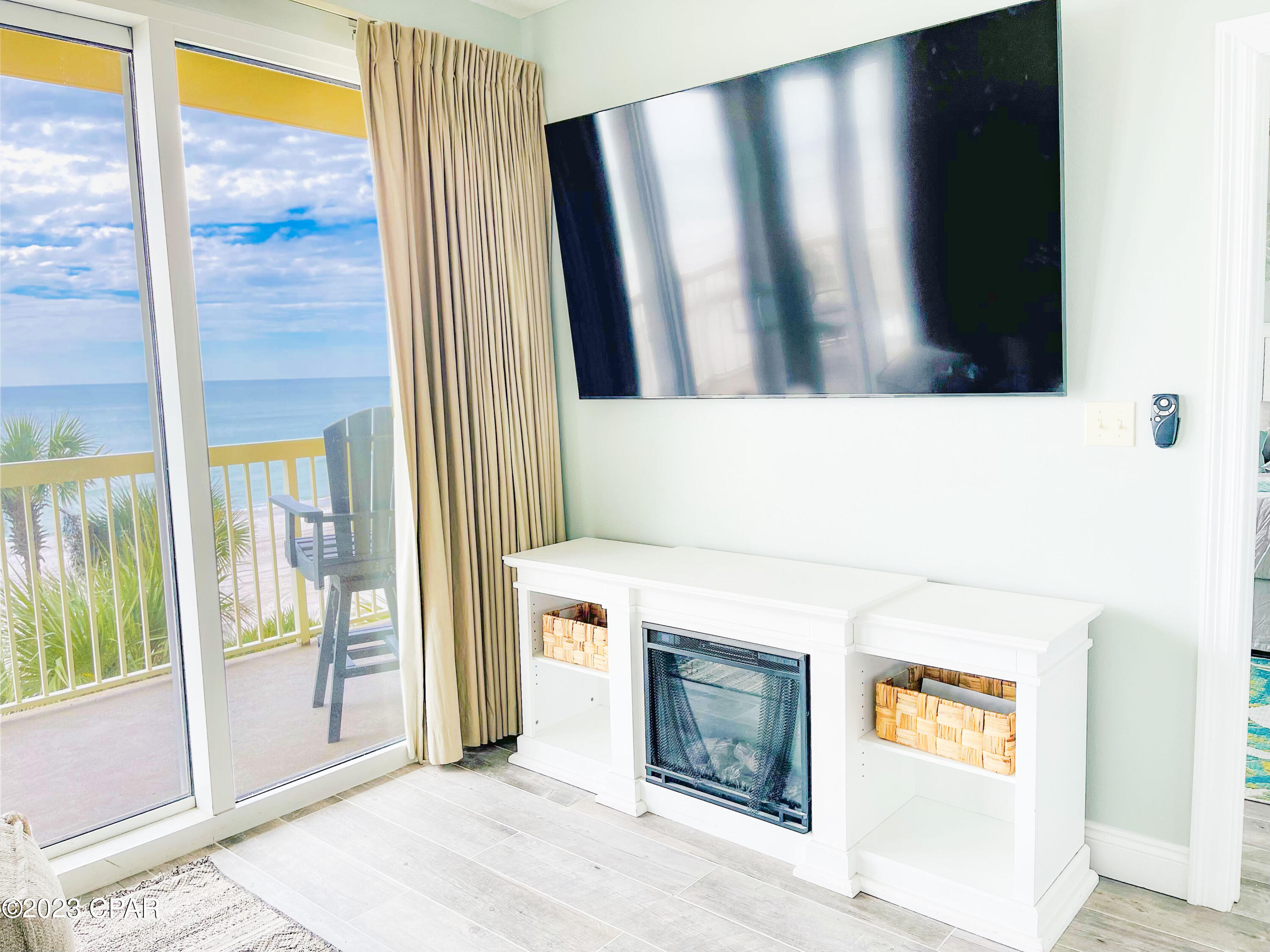 Calypso Towers I - Residential