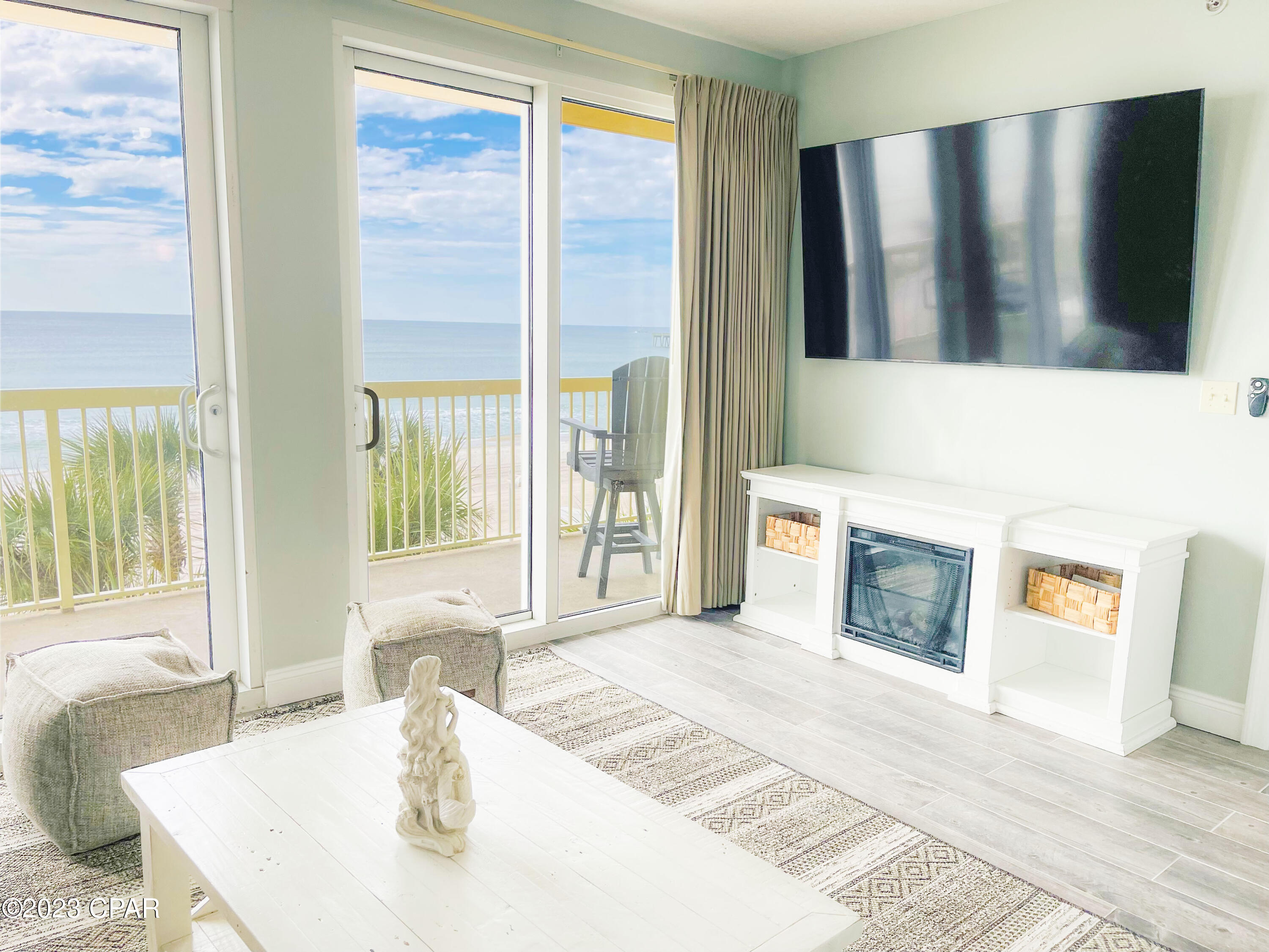 Calypso Towers I - Residential