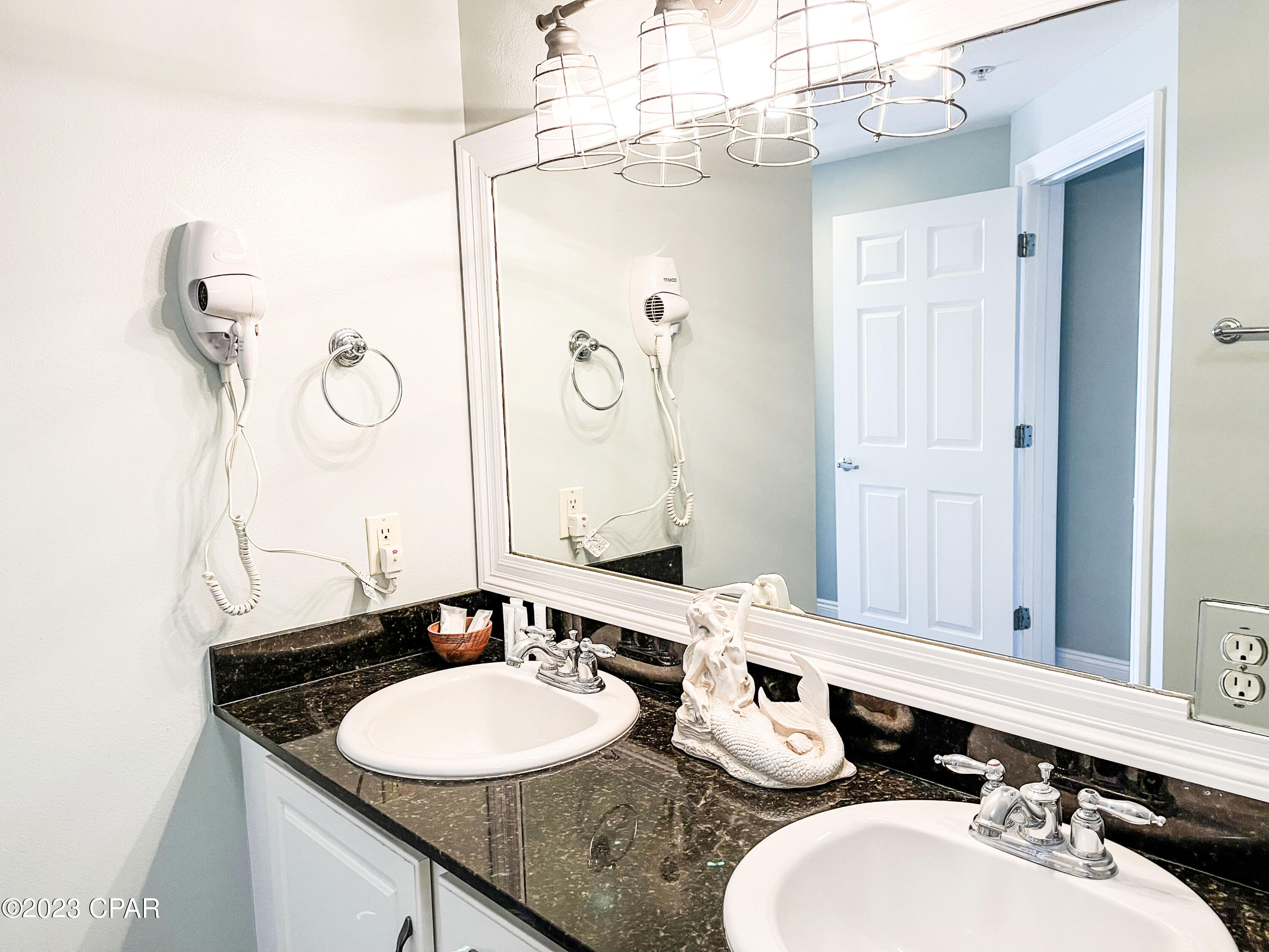 Calypso Towers I - Residential