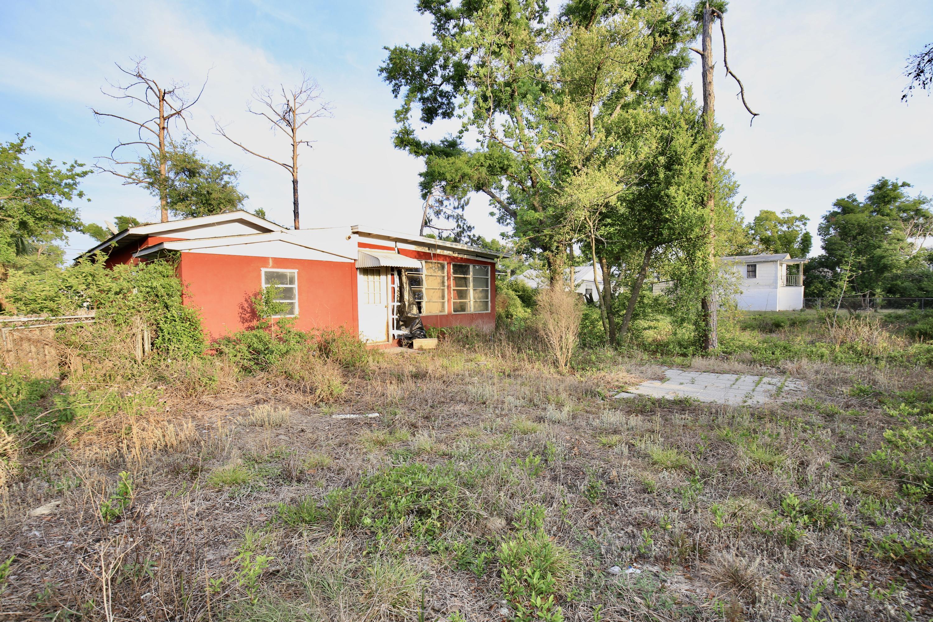 [No Recorded Subdiv] - Residential