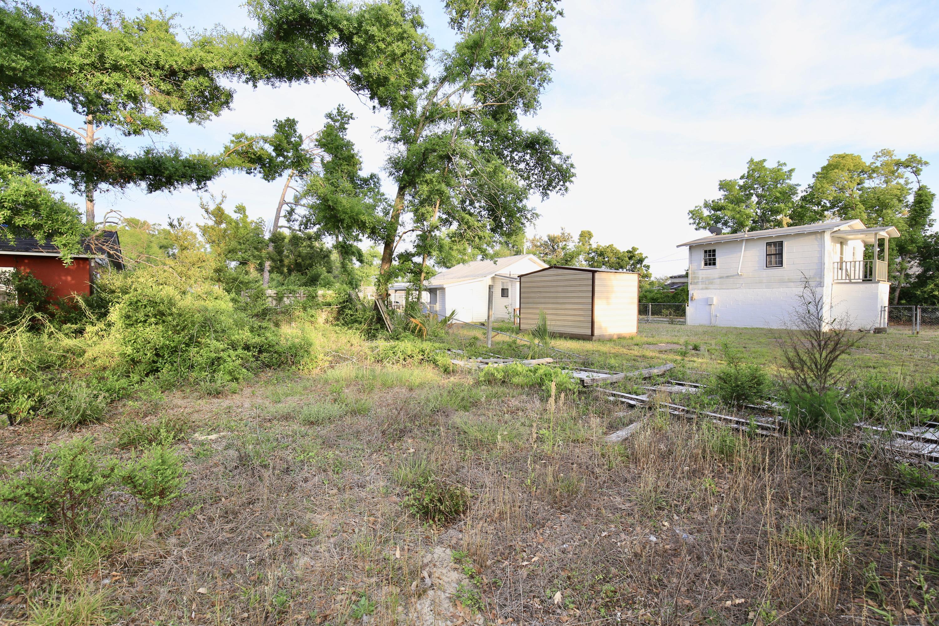 [No Recorded Subdiv] - Residential