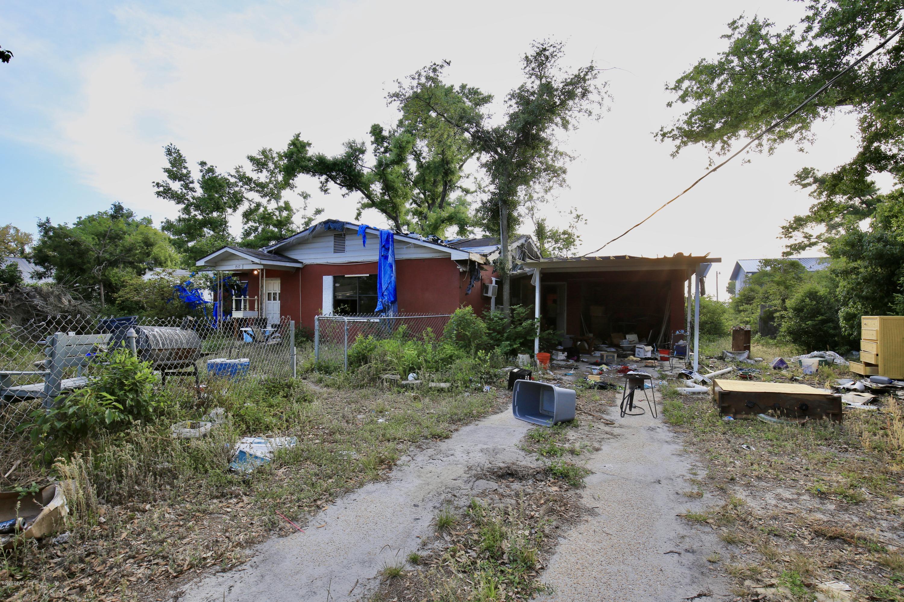 [No Recorded Subdiv] - Residential