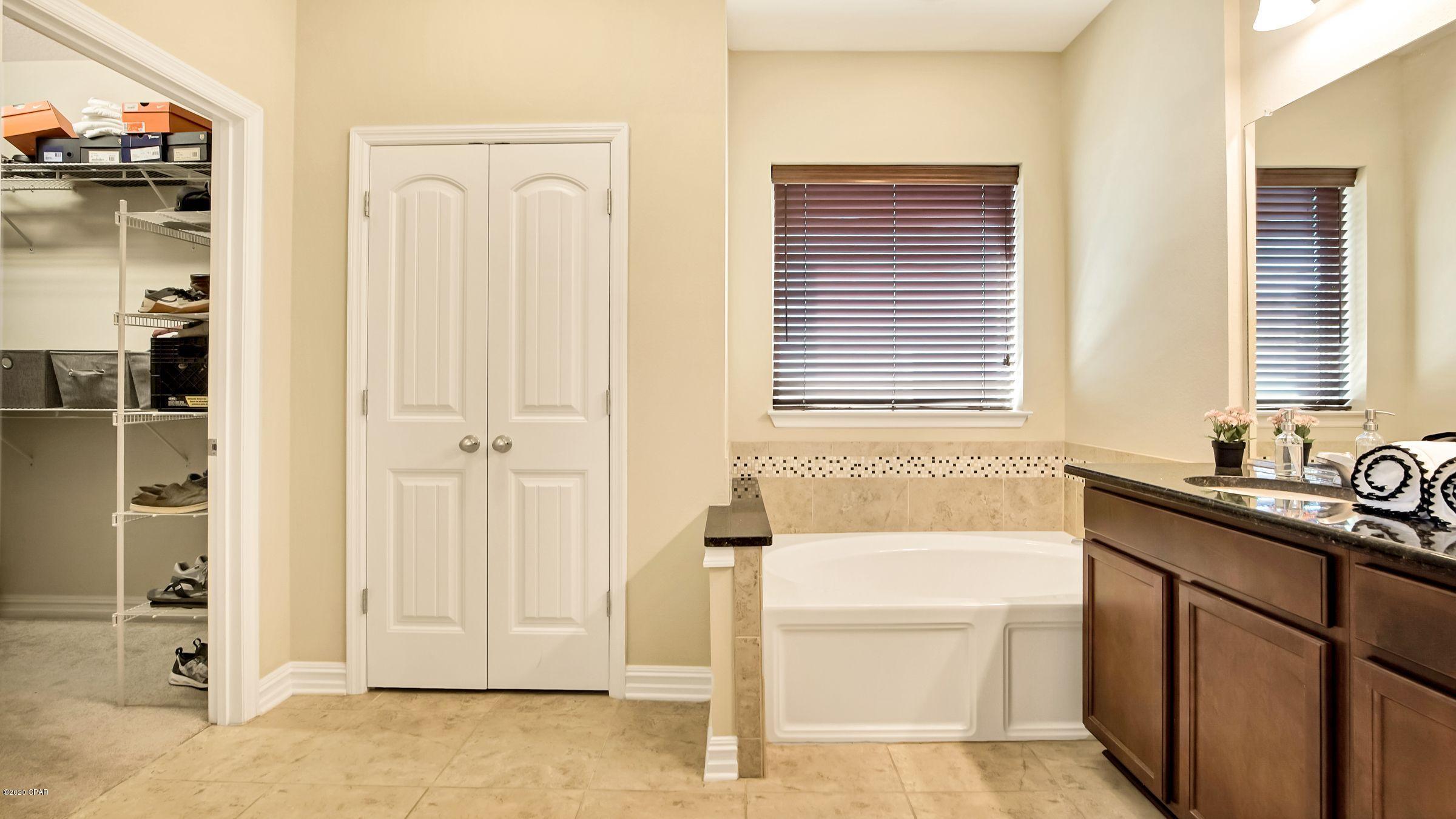 Breakfast Point - Residential