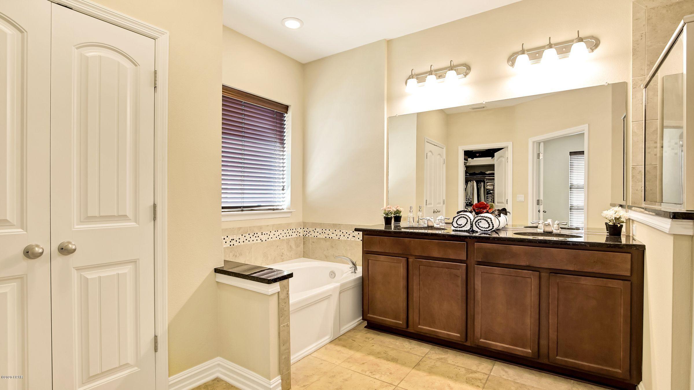 Breakfast Point - Residential