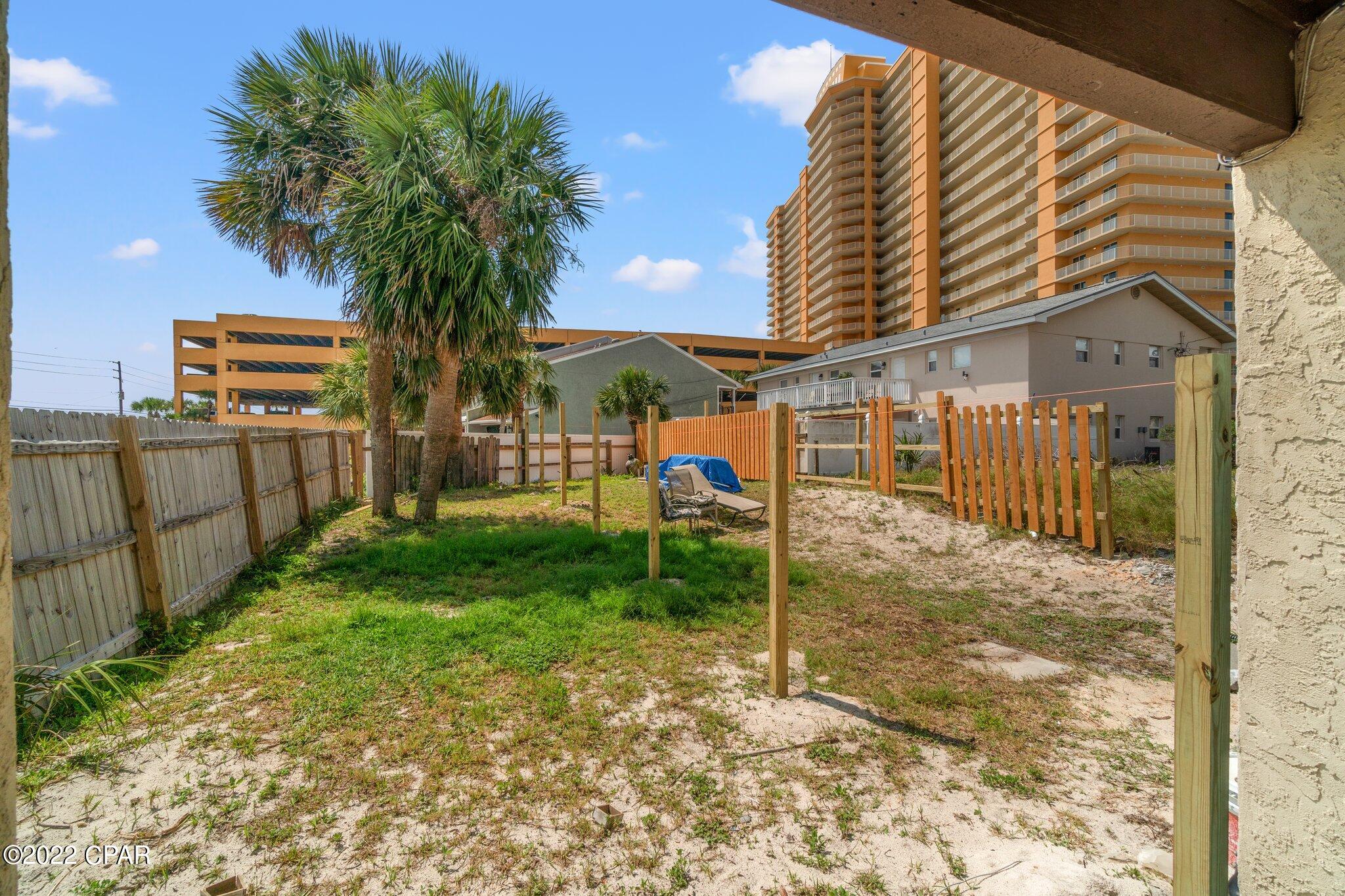 Gulf Lagoon Beach - Residential