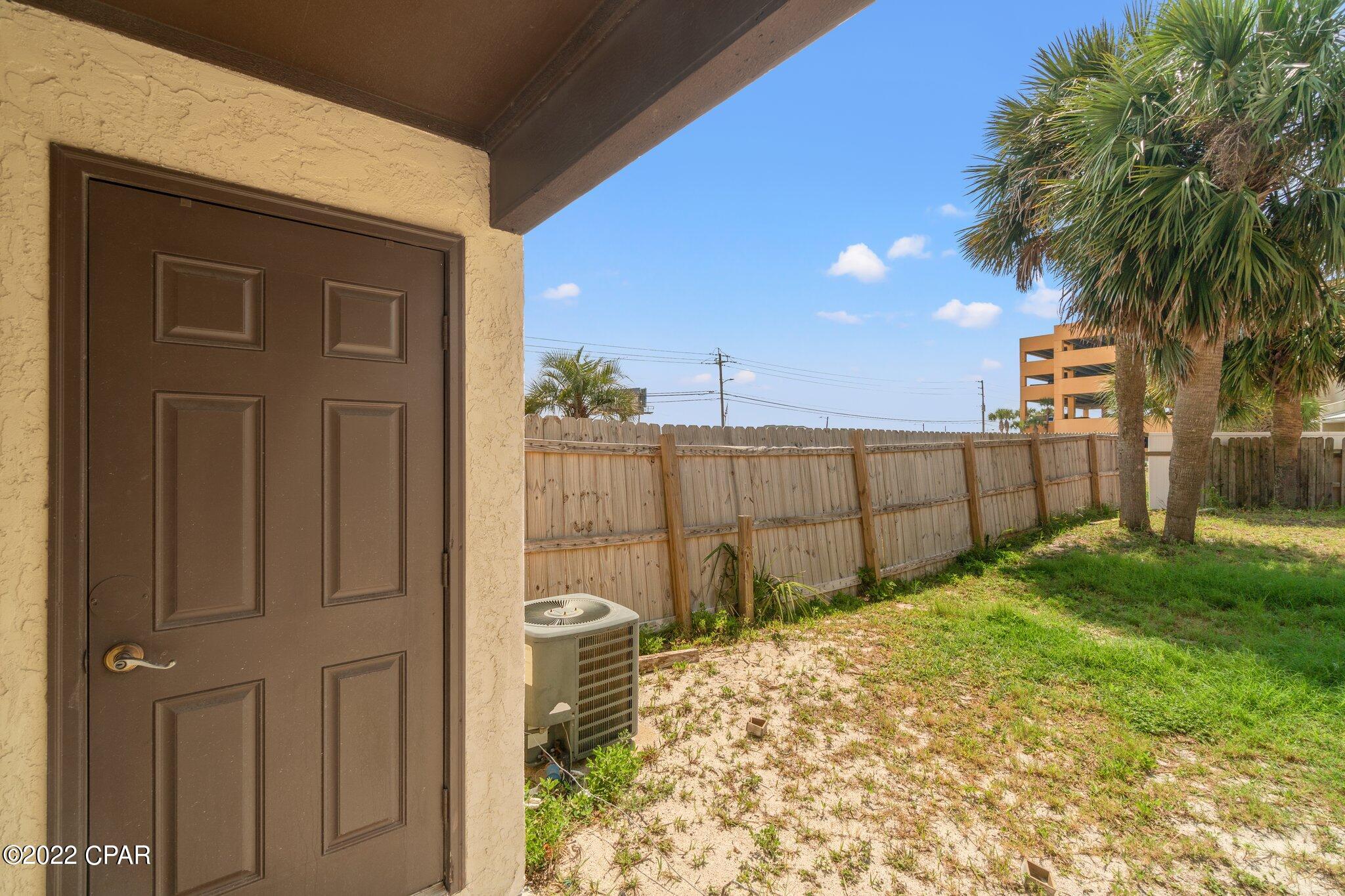 Gulf Lagoon Beach - Residential
