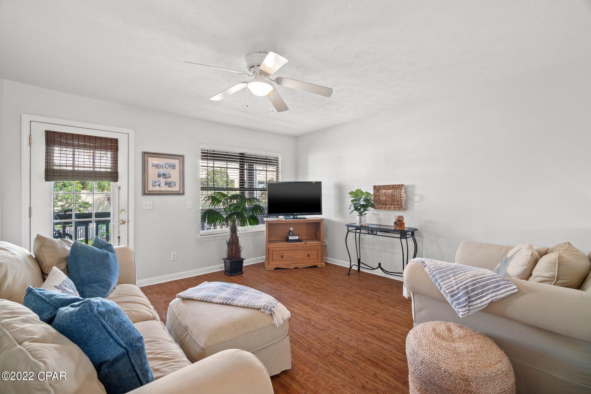 Gulf Lagoon Beach - Residential