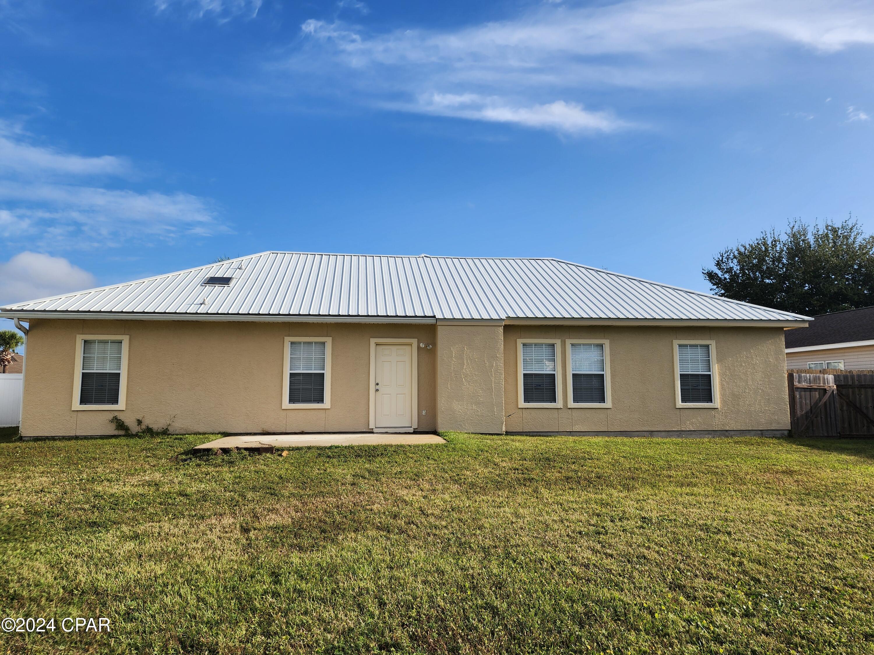 [No Recorded Subdiv] - Residential Lease