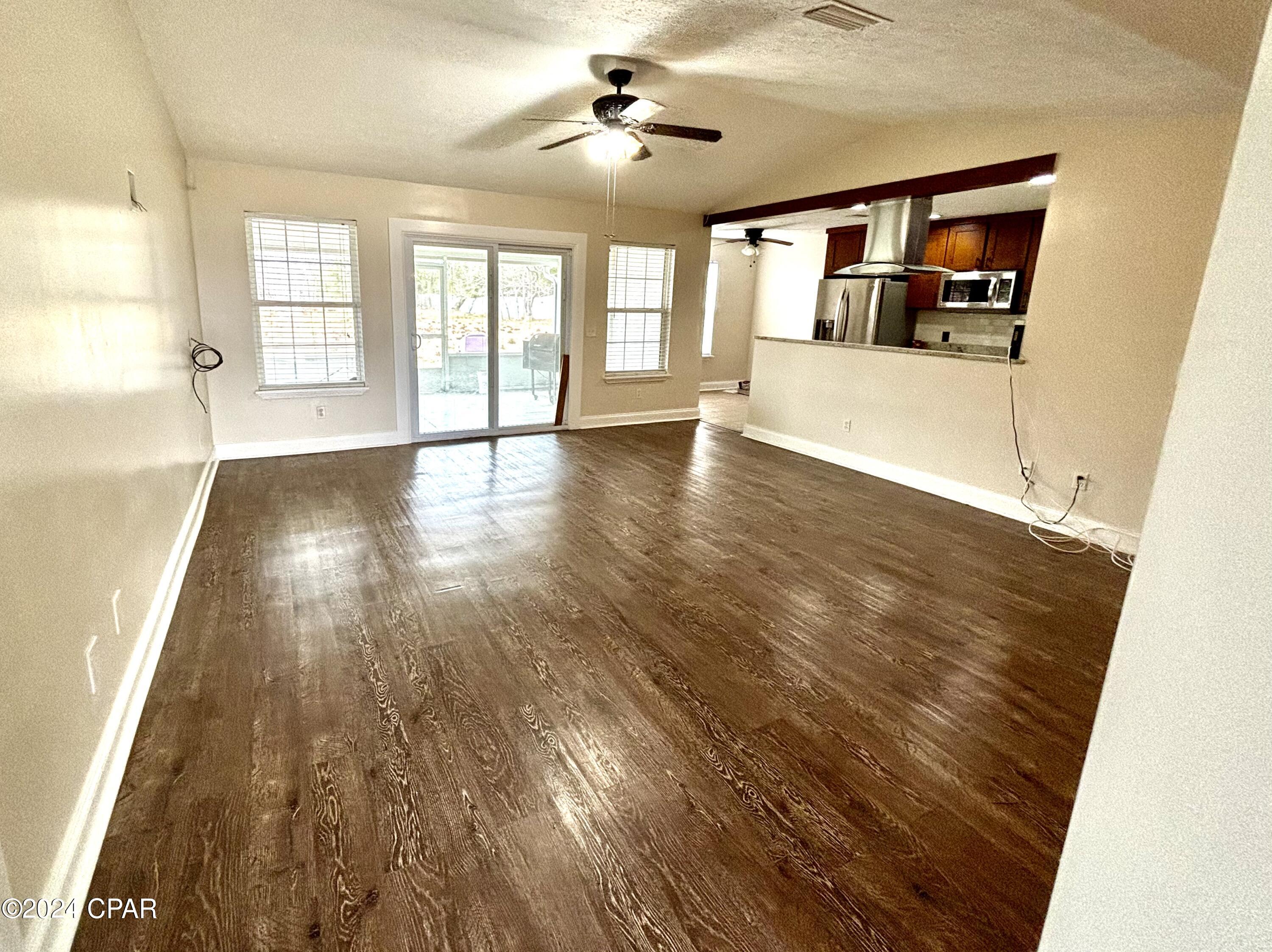 [No Recorded Subdiv] - Residential Lease