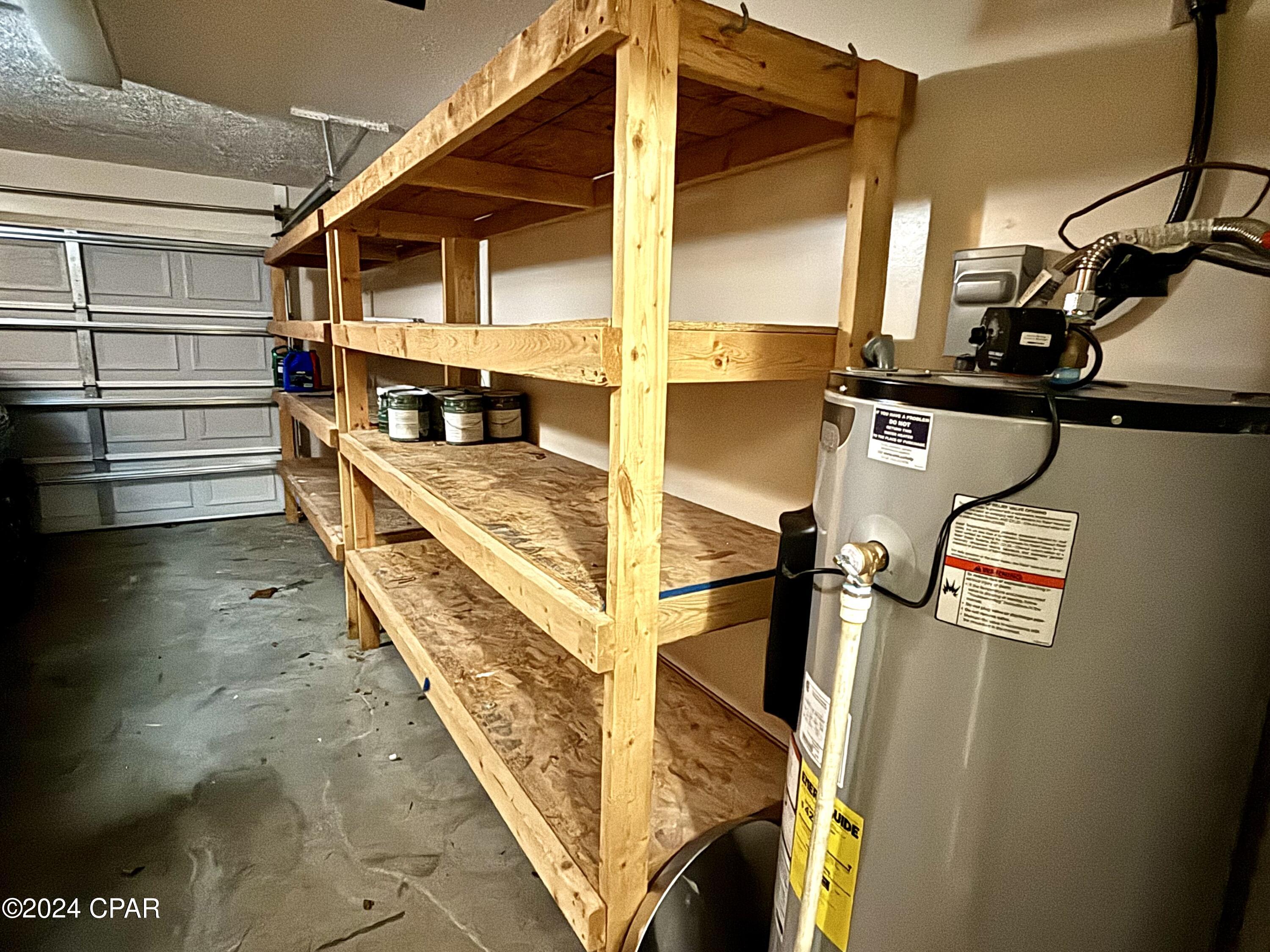 [No Recorded Subdiv] - Residential Lease