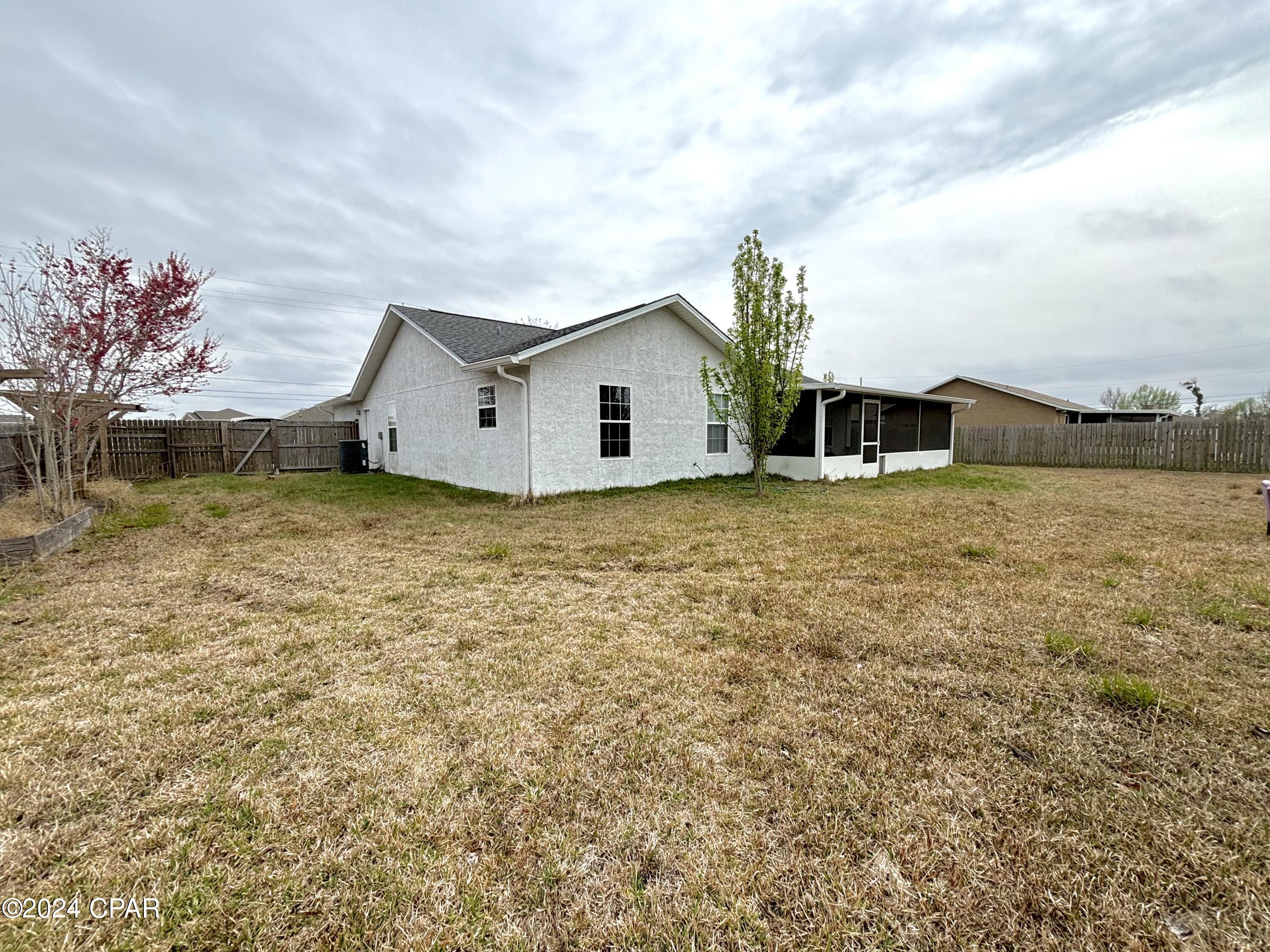 [No Recorded Subdiv] - Residential Lease