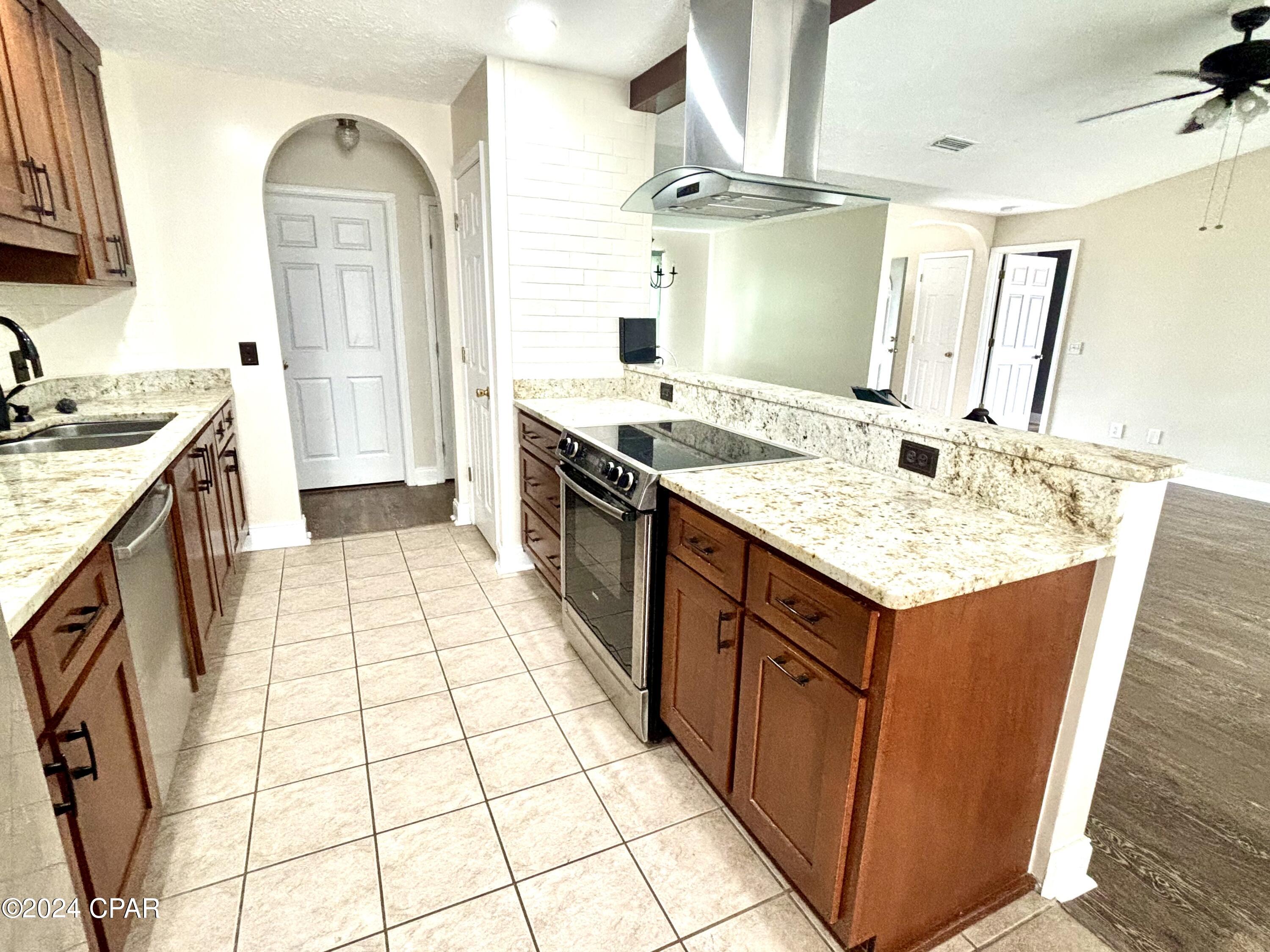 [No Recorded Subdiv] - Residential Lease