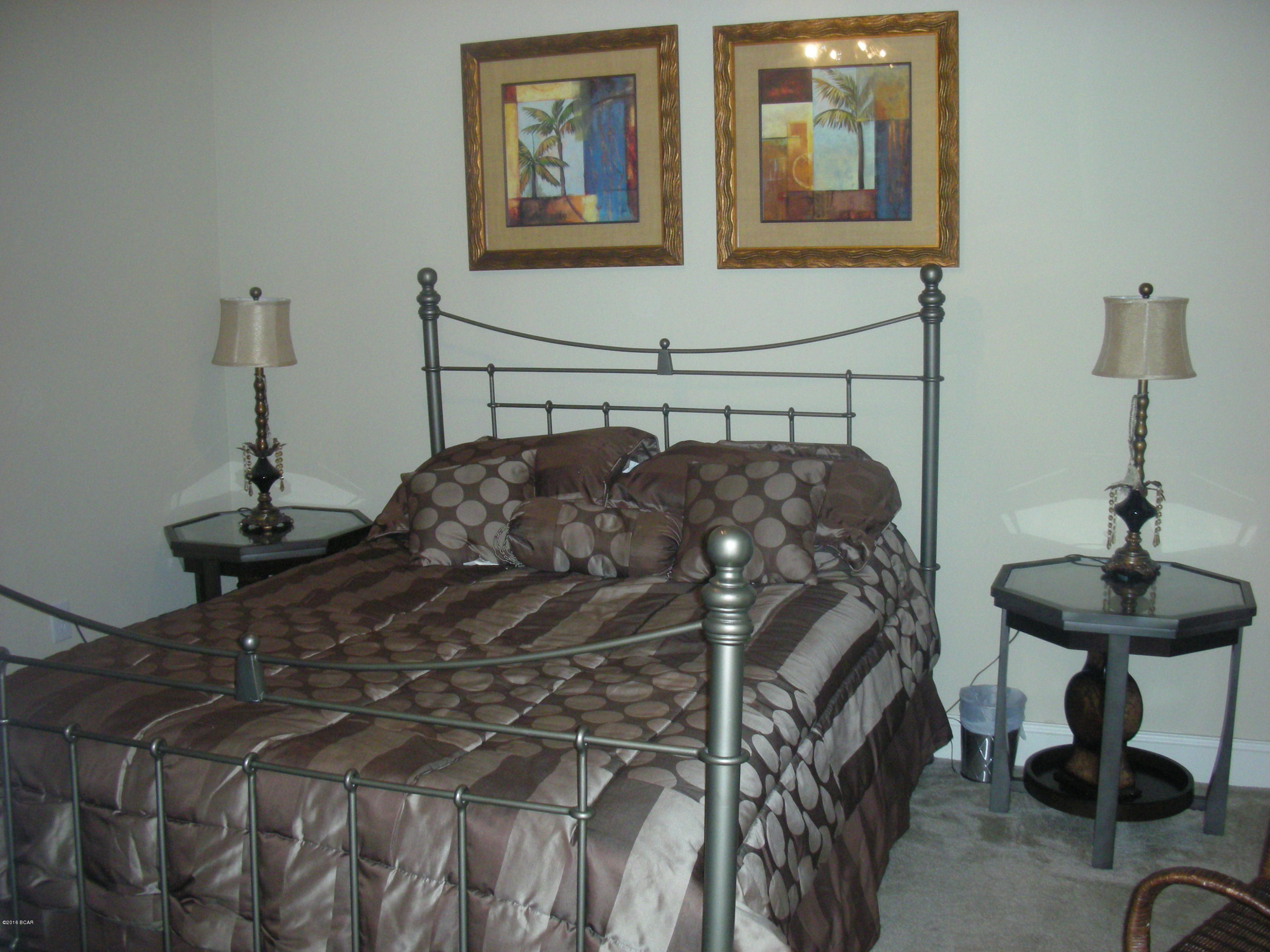 Laketown Wharf - Residential Lease