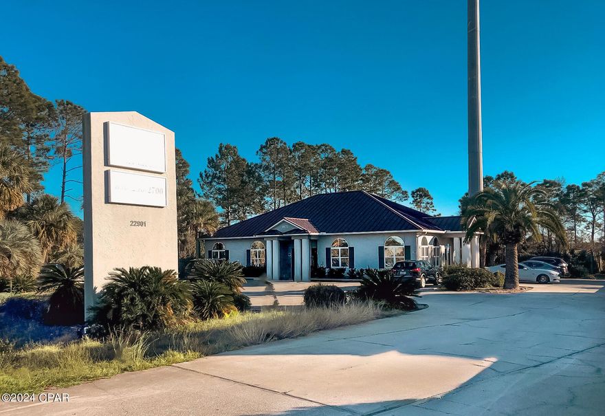 Freestanding Medical Office
Renovated in 2018
Large, open reception and exam room areas
Includes 20 surface level parking
Easily converted to private offices